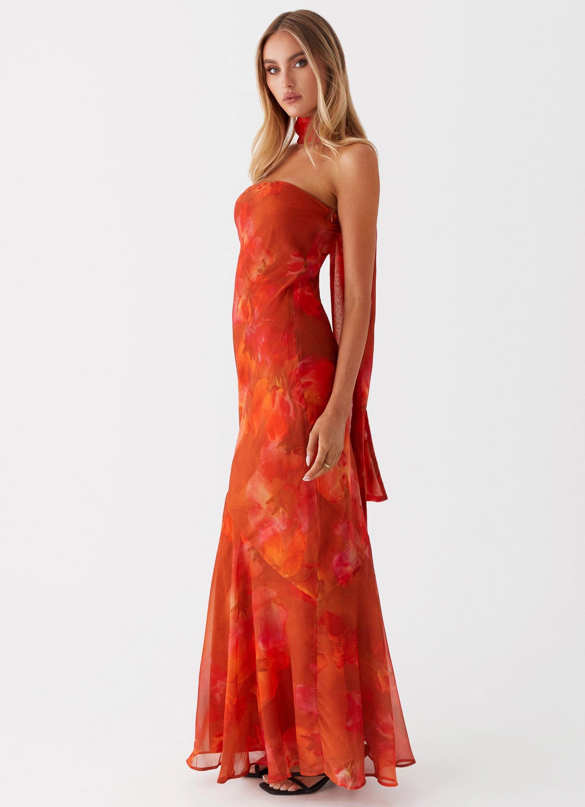 Under The Pagoda Maxi Dress - Amber Bright Appeal ContrastStitching