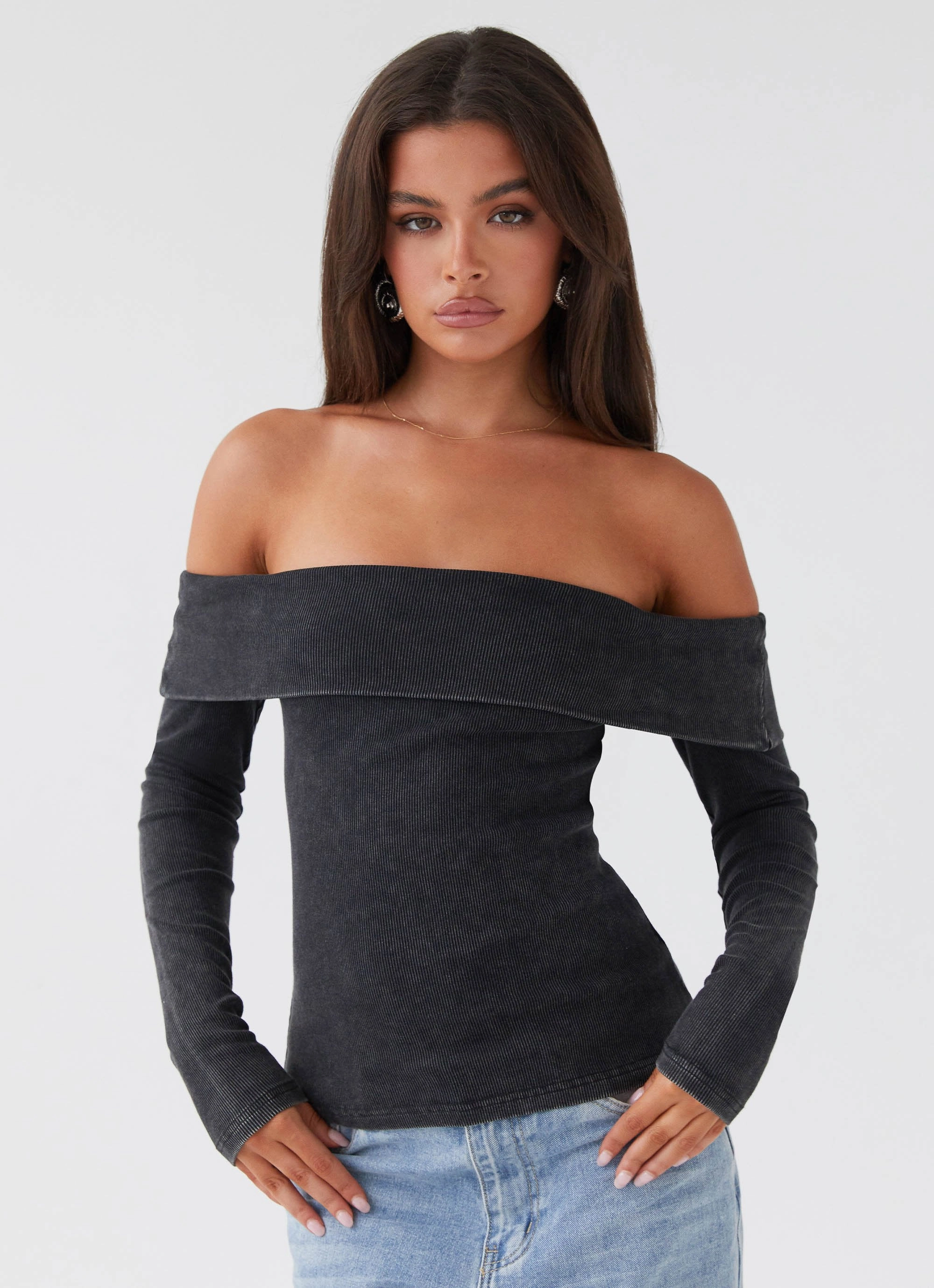Hayley Long Sleeve Ribbed Top - Charcoal Acid Wash Ergonomic Cut