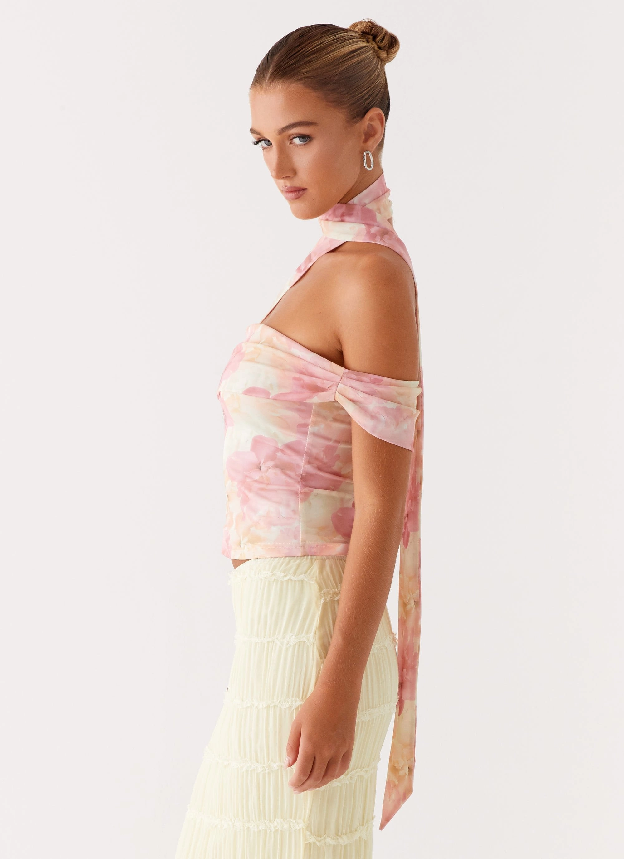 Bonded Seam Innovation ConvertibleStyle Christal Scarf Top - Floral Print