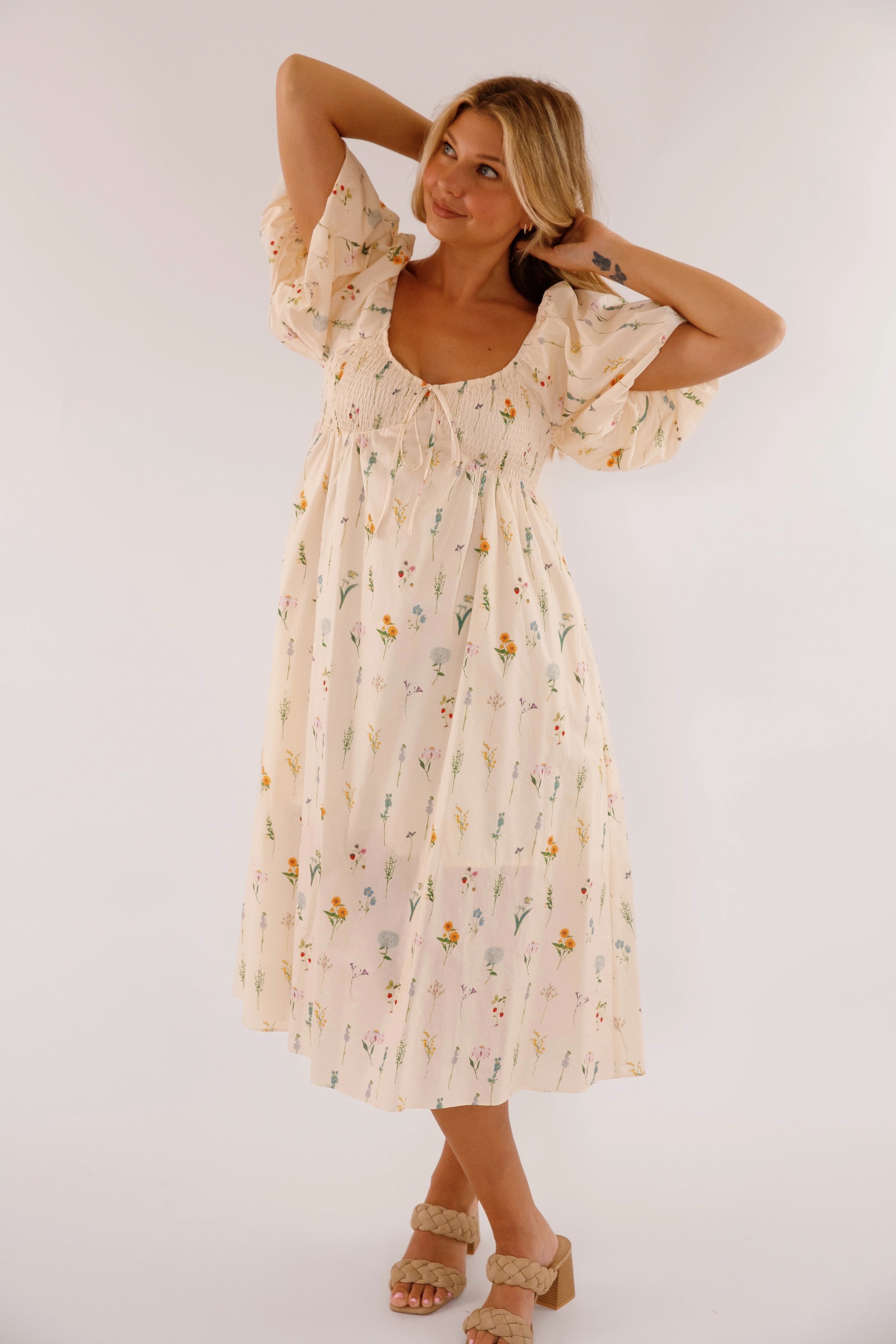 Minimal Core Body Flow Heavenly Energy Midi Dress