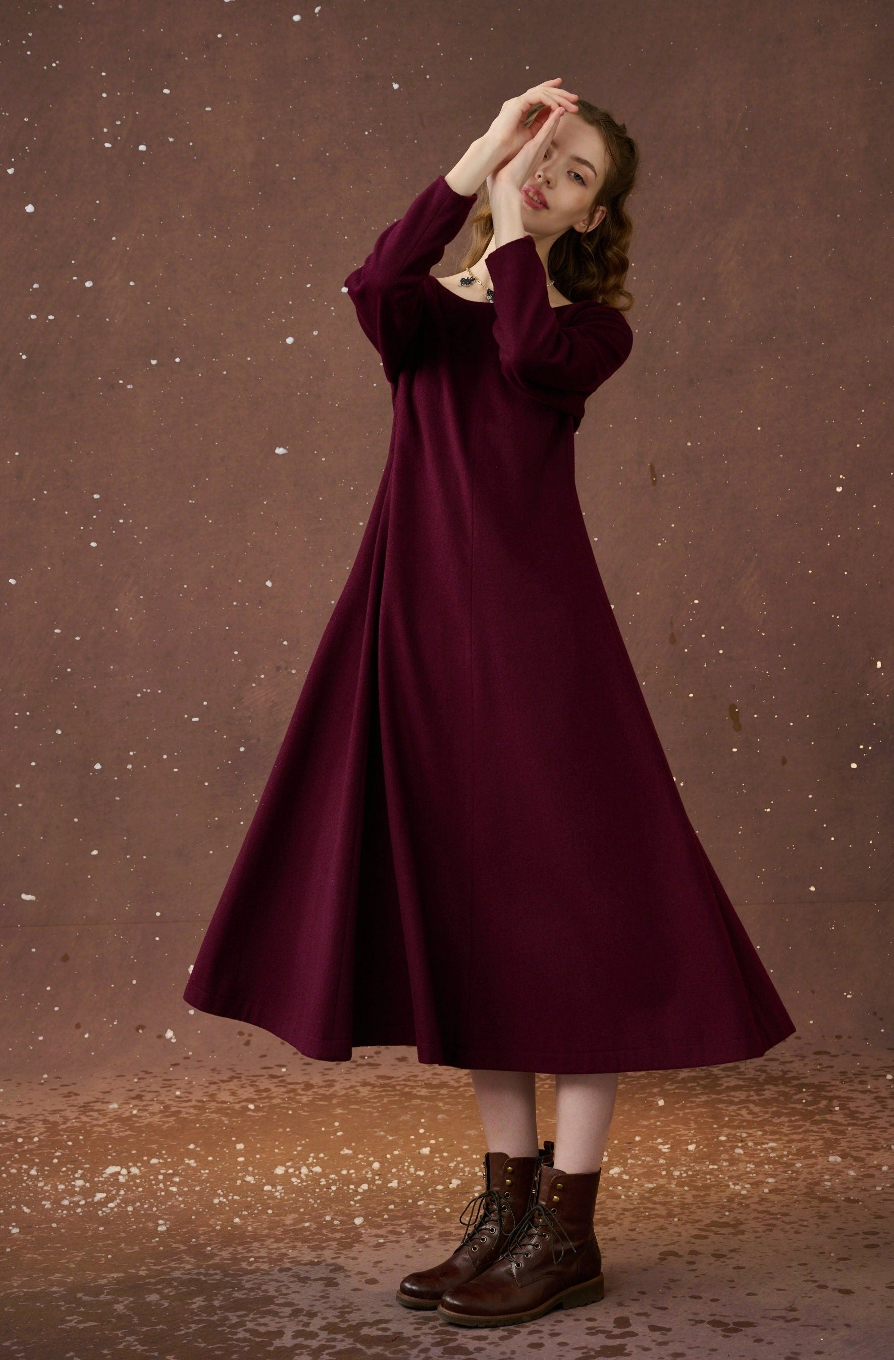 Mistletoe 17 | Vintage wool dress in Purple Casual Layer
