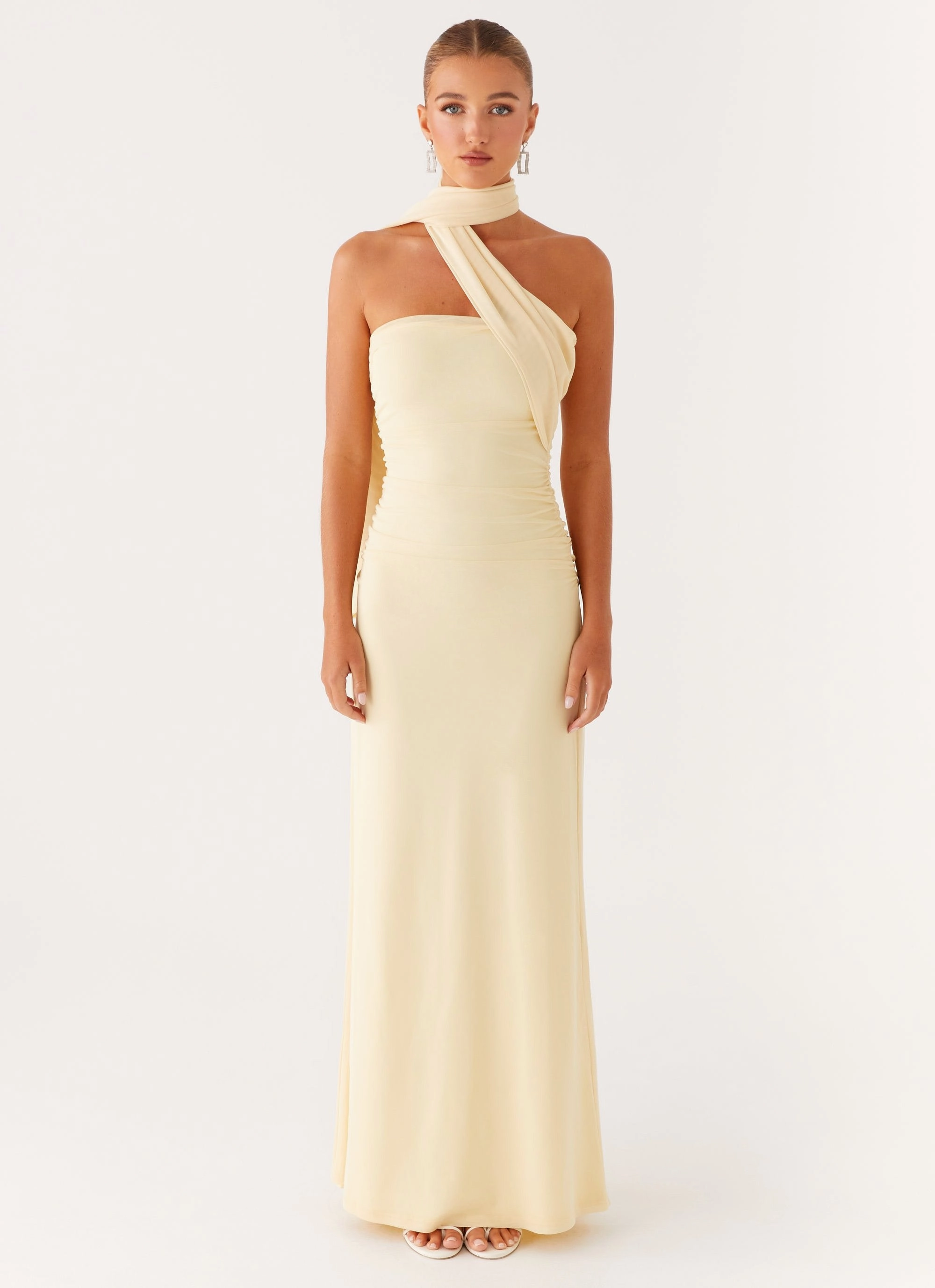 Songbird Maxi Dress - Yellow Light Attitude Smart Cut