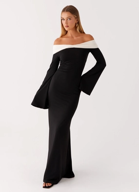 Hits Different Long Sleeve Maxi Dress - Black Versatile Layer Wear Modern Texture