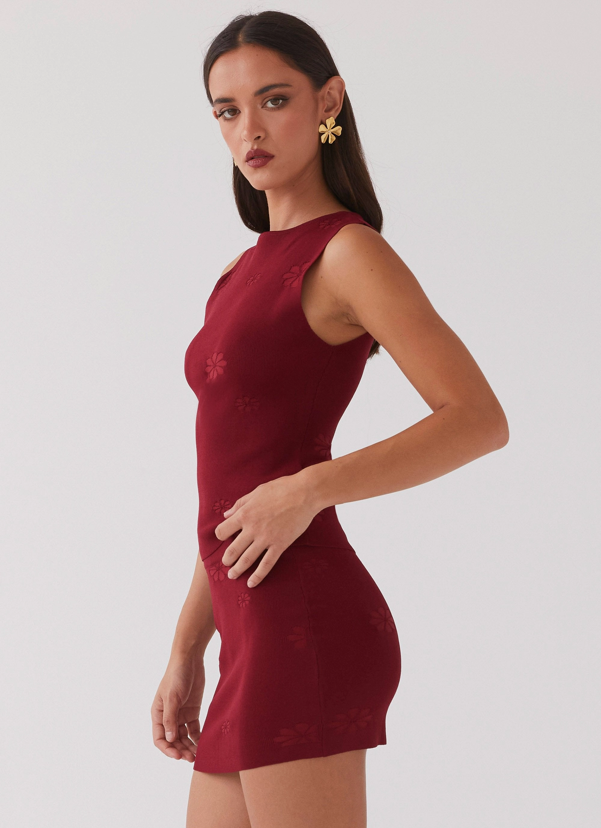 Tear Resistant Weave Lightweight Fabric Holly Knit Mini Skirt - Rouge Red