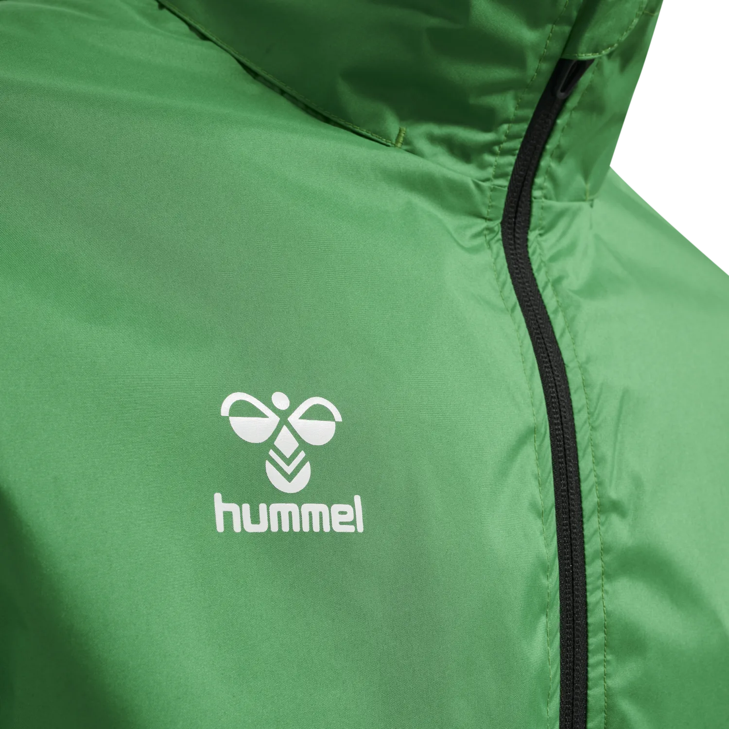 hummel Core XK Spray Jacket