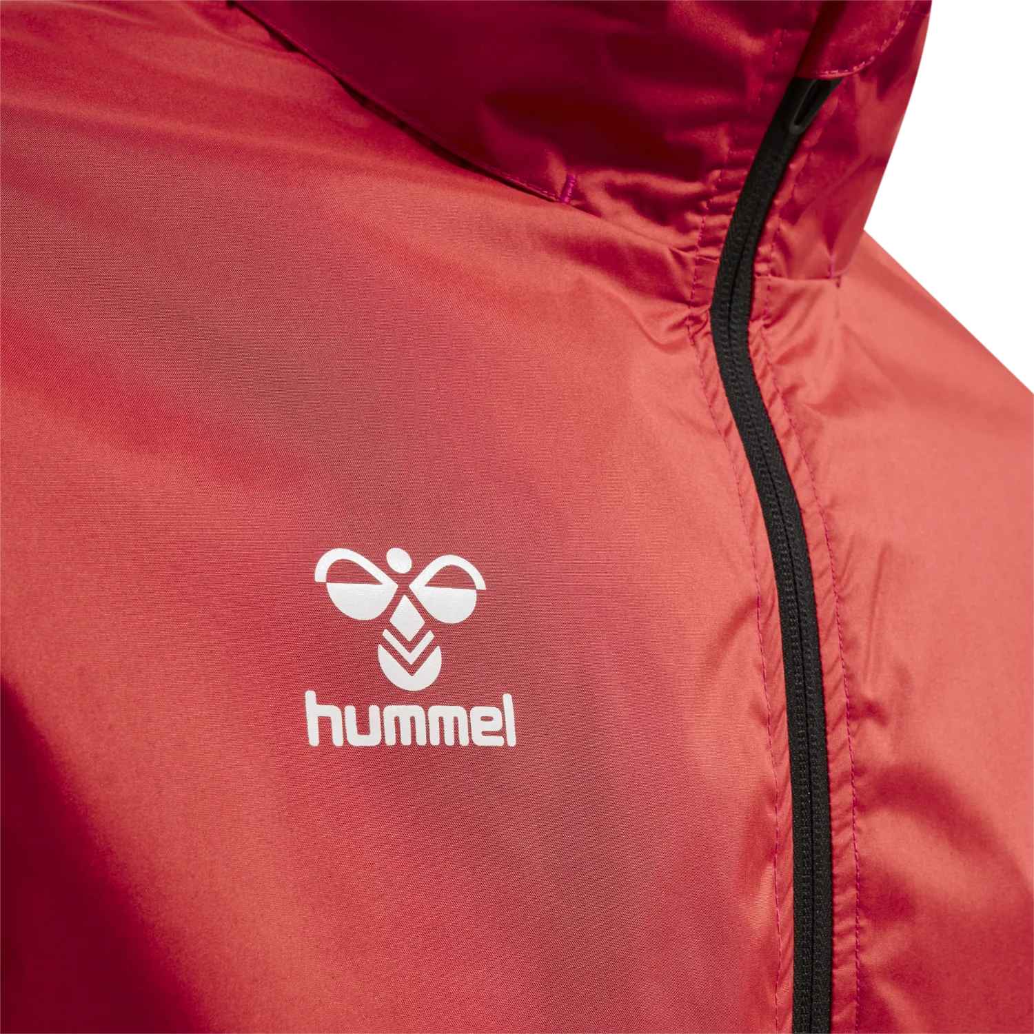 hummel Core XK Spray Jacket
