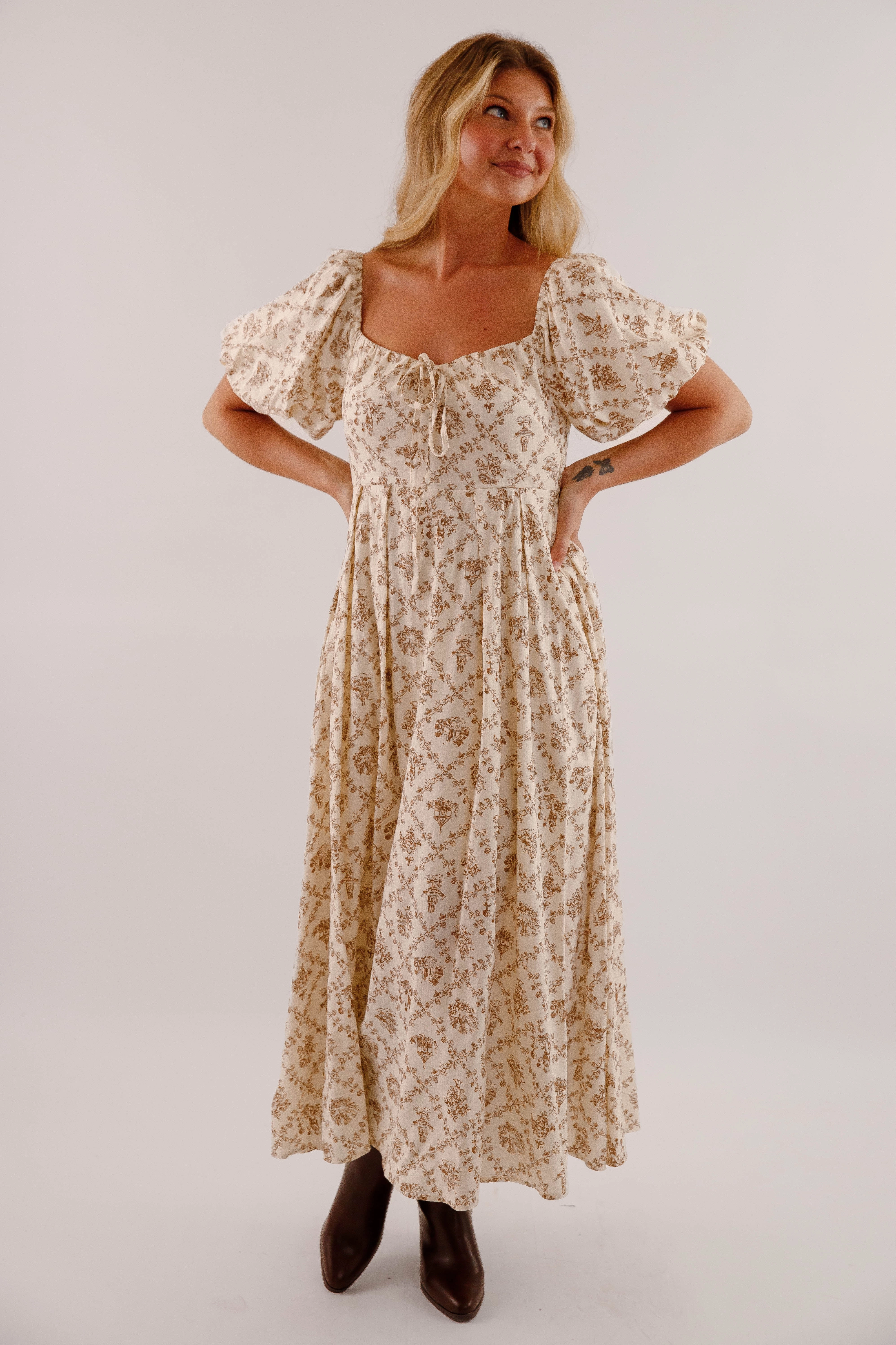 In My Nature Midi Dress Waist-Cinching Light and Comfortable Wear