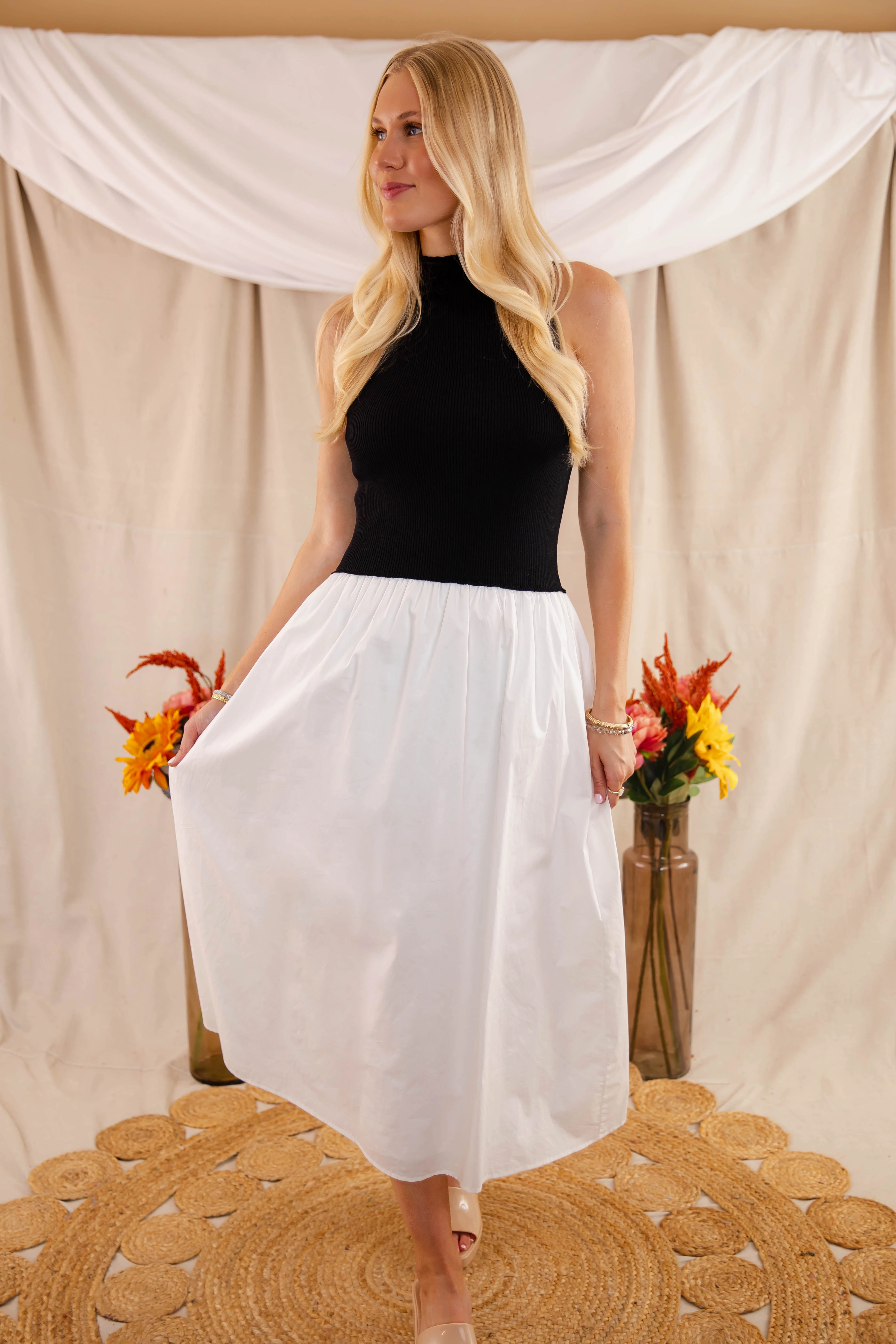 Modest Cut In Perfect Harmony Midi Dress-Black