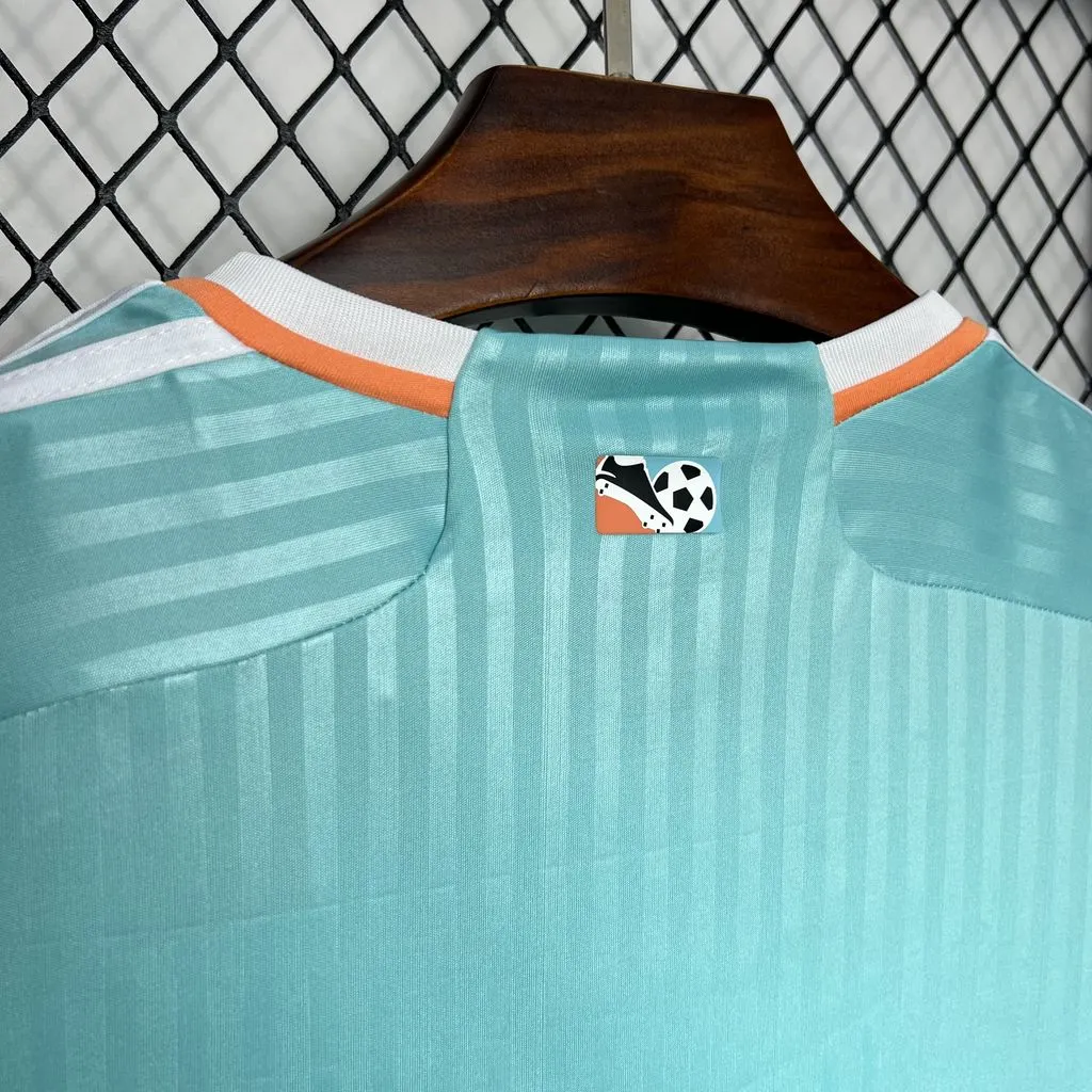 Inter Miami 2024-25 fourth football shirt