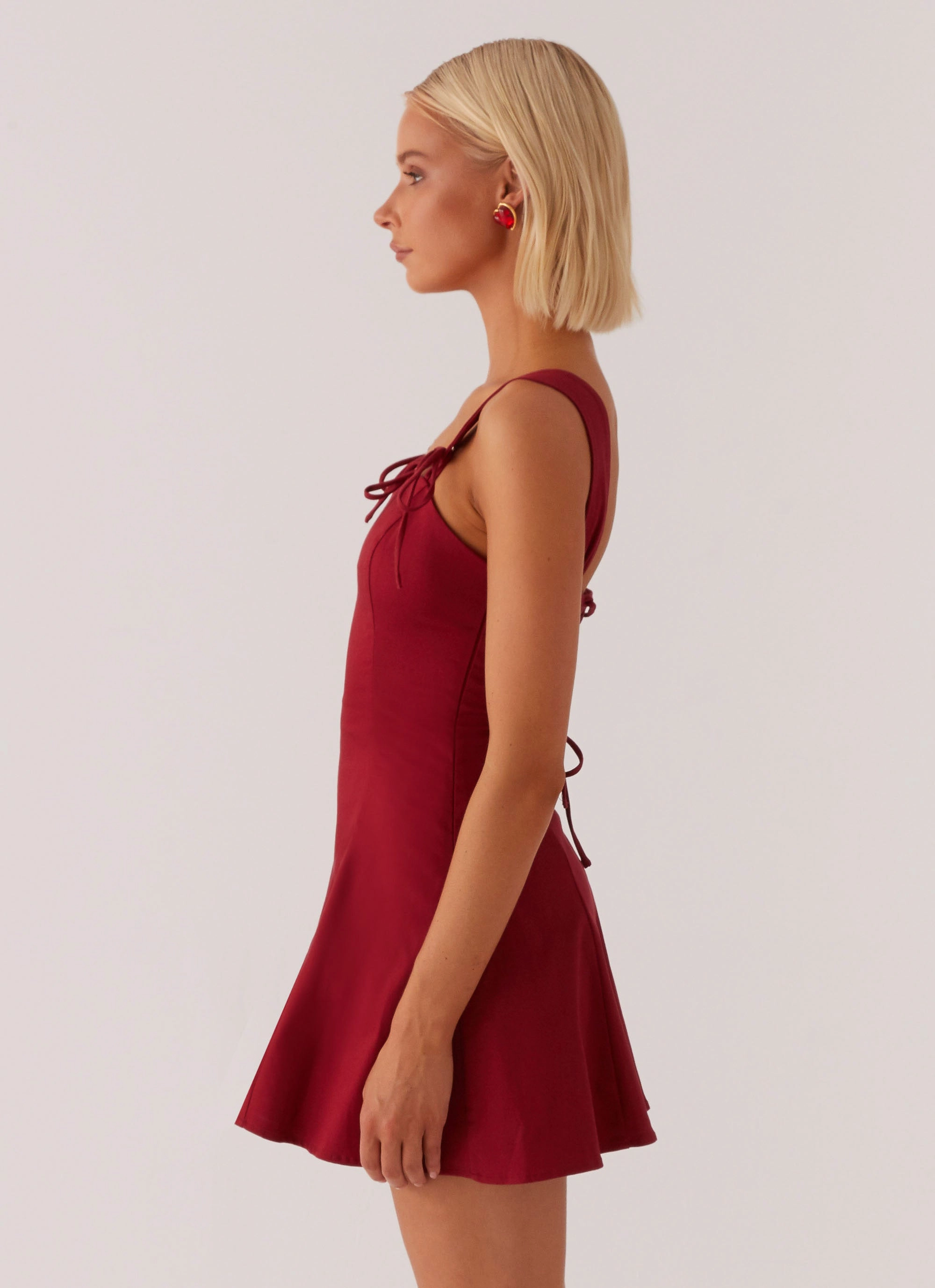 Fitted Shape Jamaya Tie Mini Dress - Red