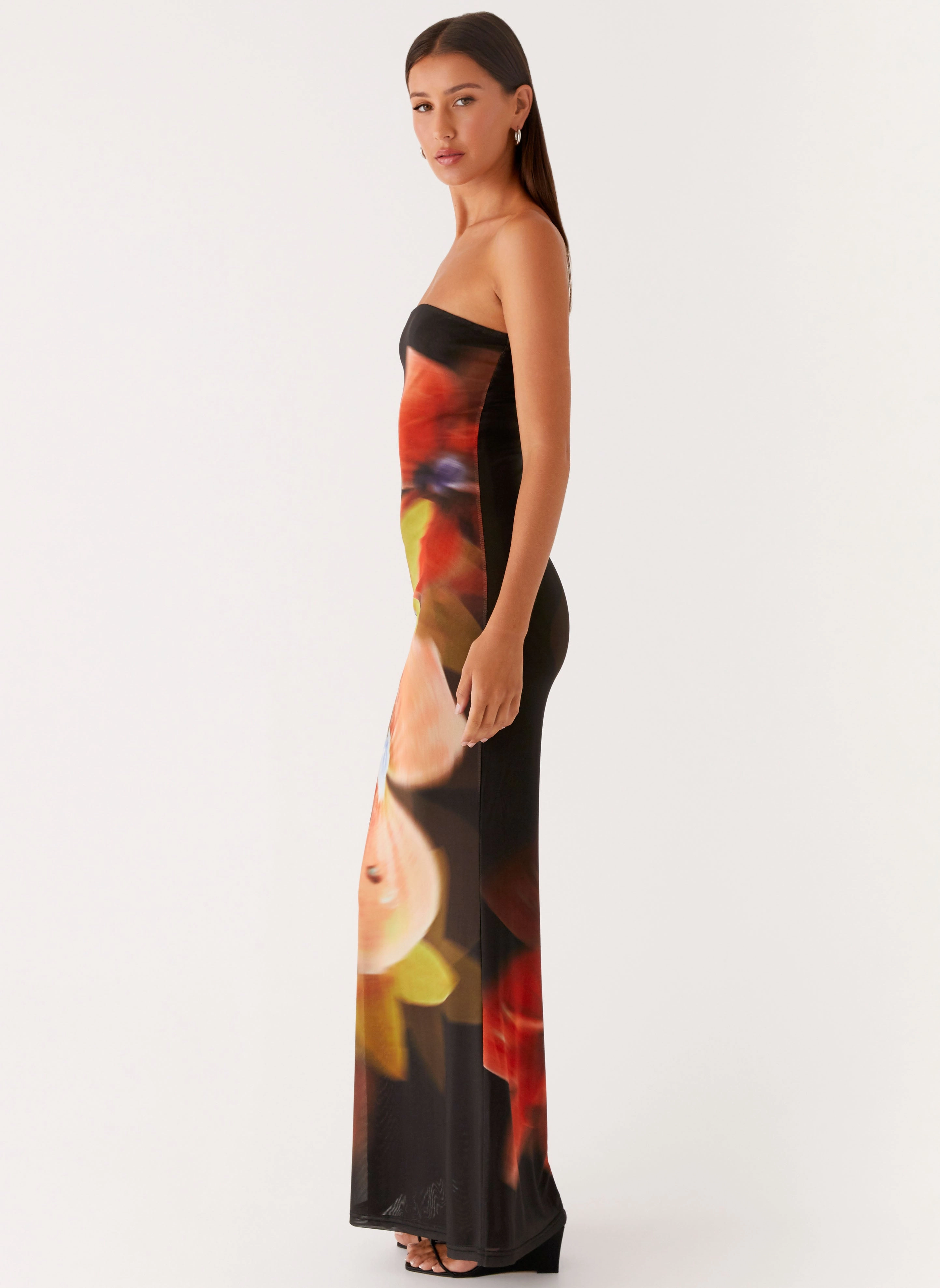 Smooth-Finish Jorja Maxi Dress - Moody Floral