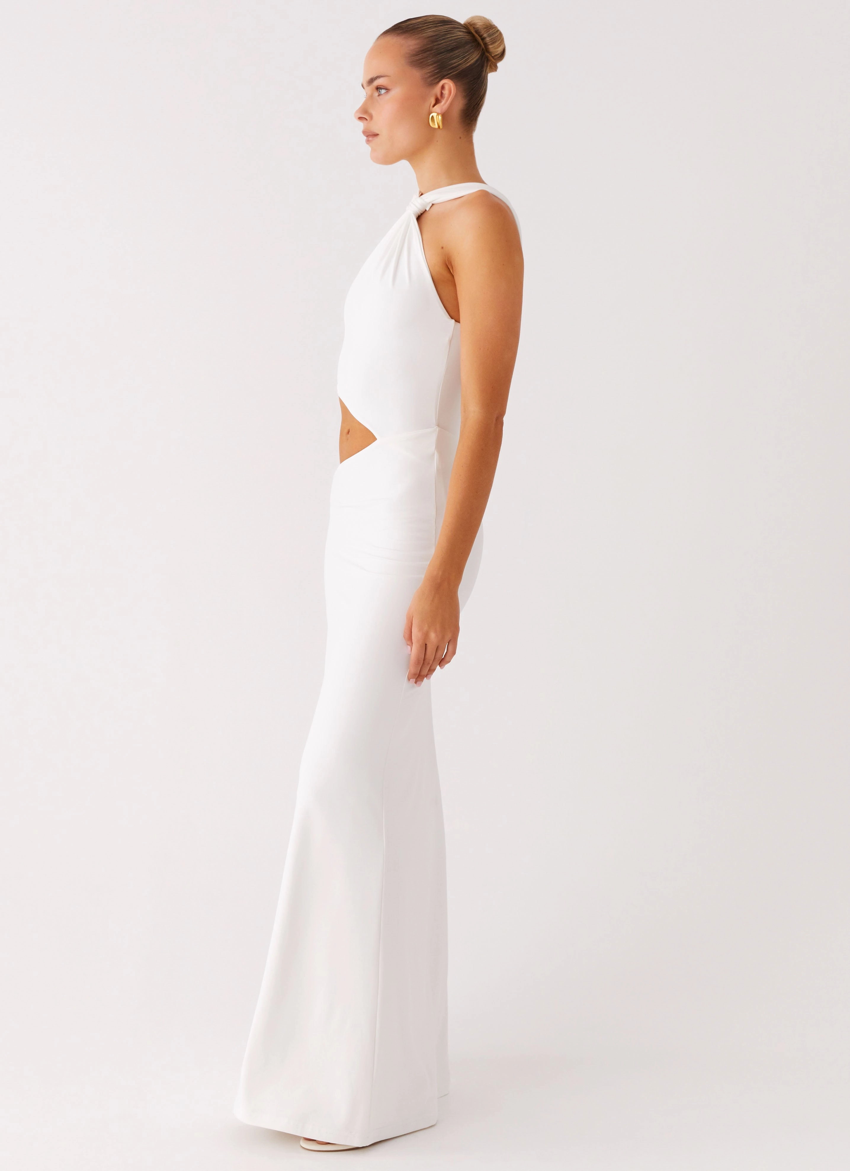 Juliander Knot Maxi Dress - White Magnetic-Closure
