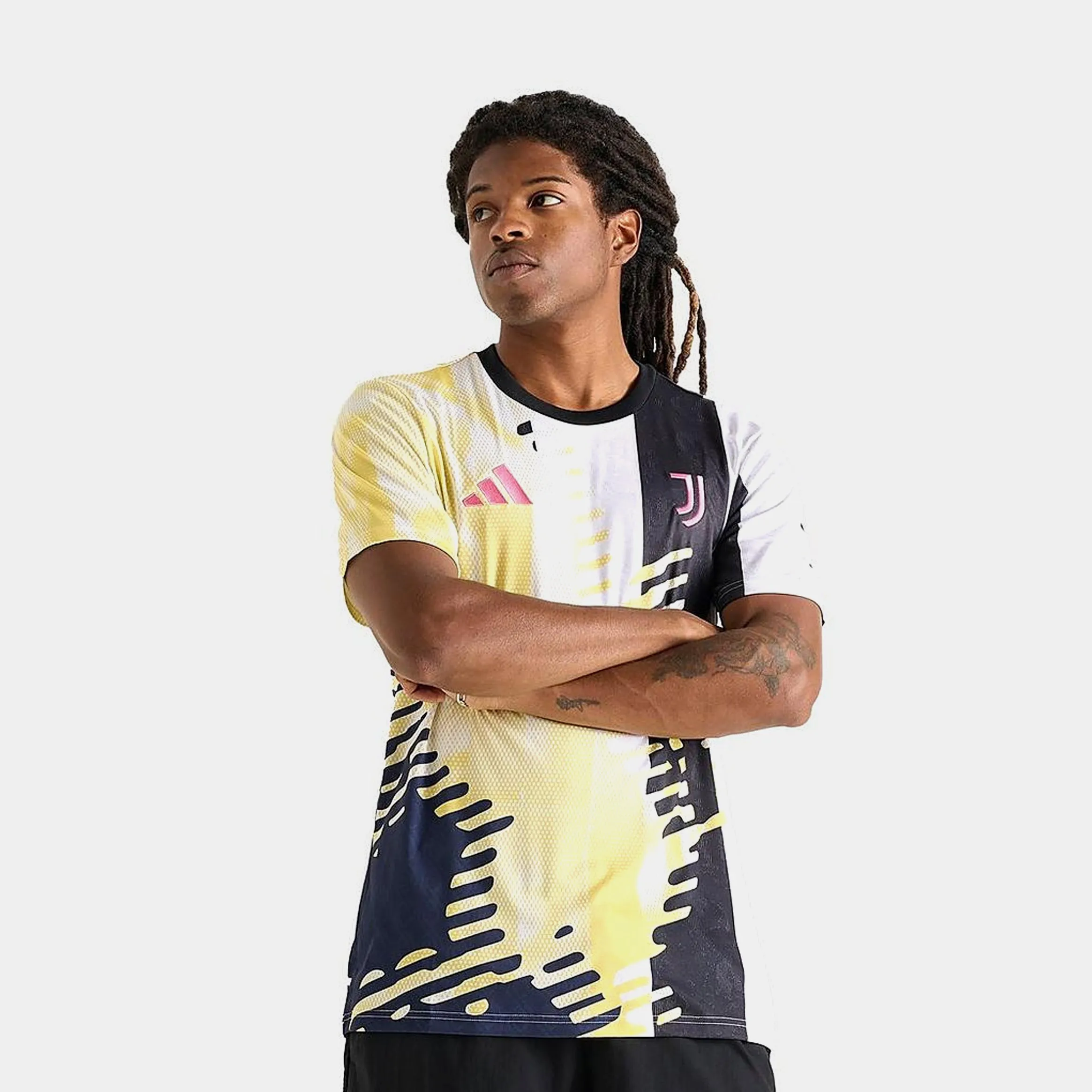 Juventus Elite Pre Match Soccer Mens Jersey (White/Black/Yellow)