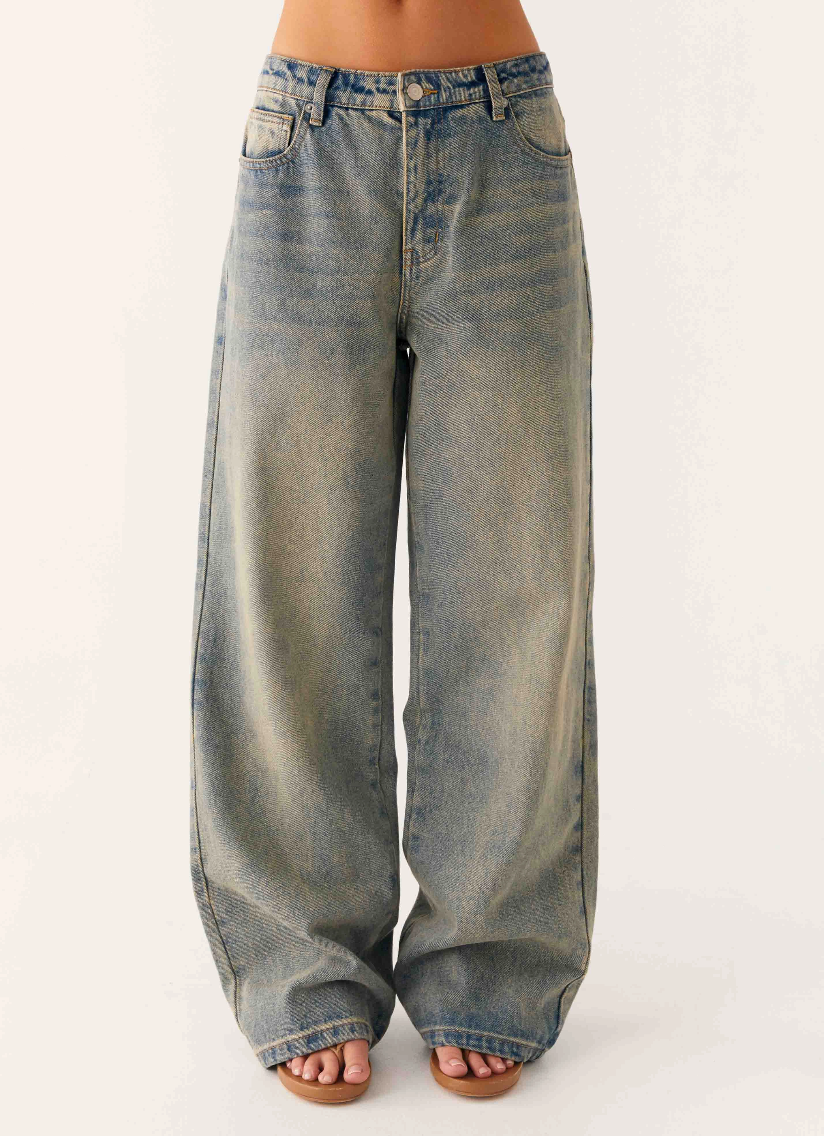 SecureClosures Ripstop Texture Keanna Low Rise Denim Jeans - Dirty Wash