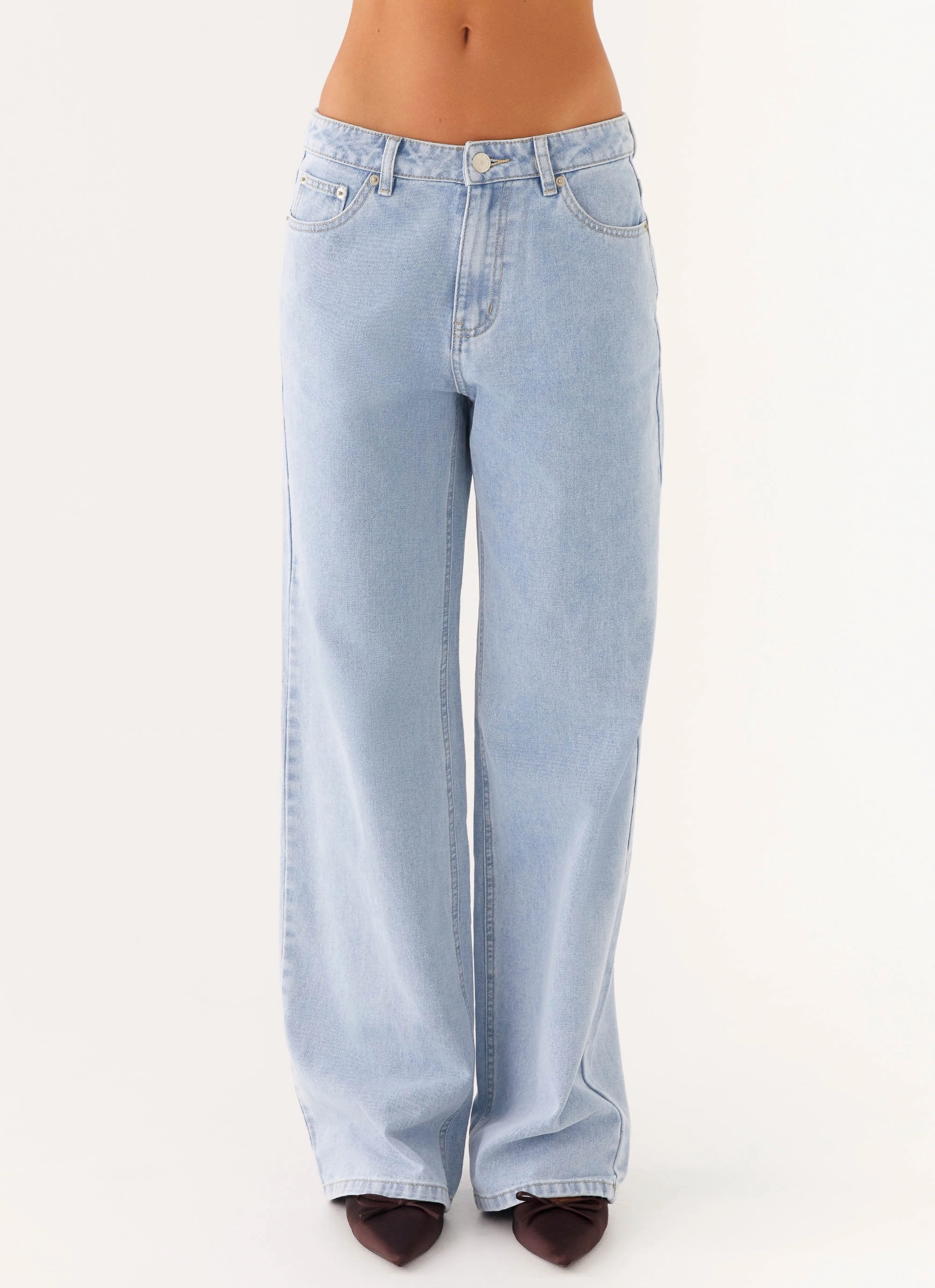 Keanna Low Rise Denim Jeans - Sky Move Easy Sporty Stretch Fit
