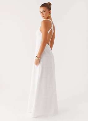 Kiana Halter Maxi Dress - White Urban appeal