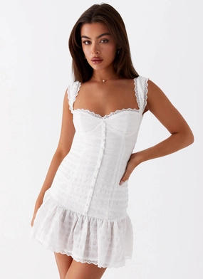 Everyday Piece Simple yet sophisticated gown Kristina Mini Dress - White