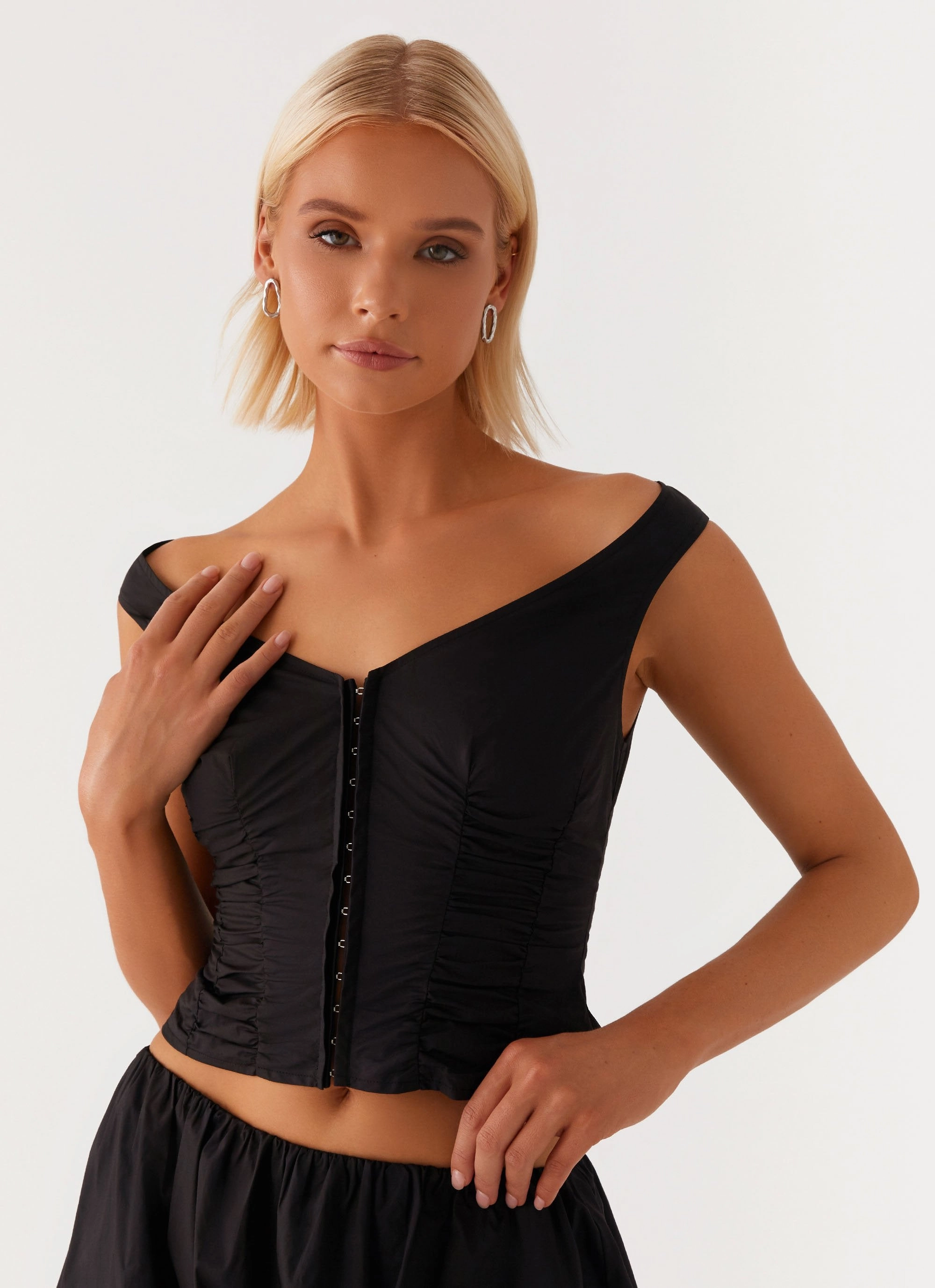 Landslide Top - Black Oversized Silhouette TwillWeave