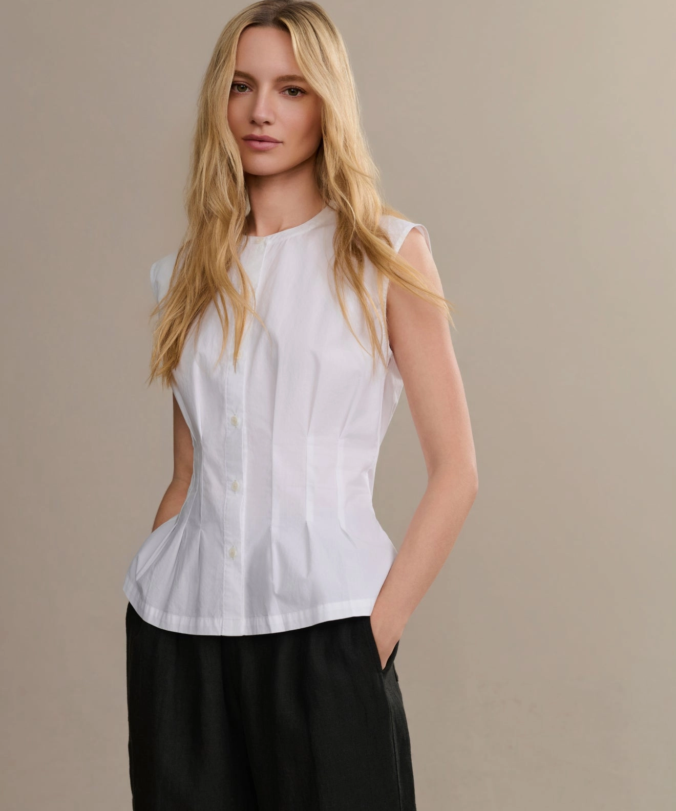 Lara Top Recycled Material Blend Soft Texture