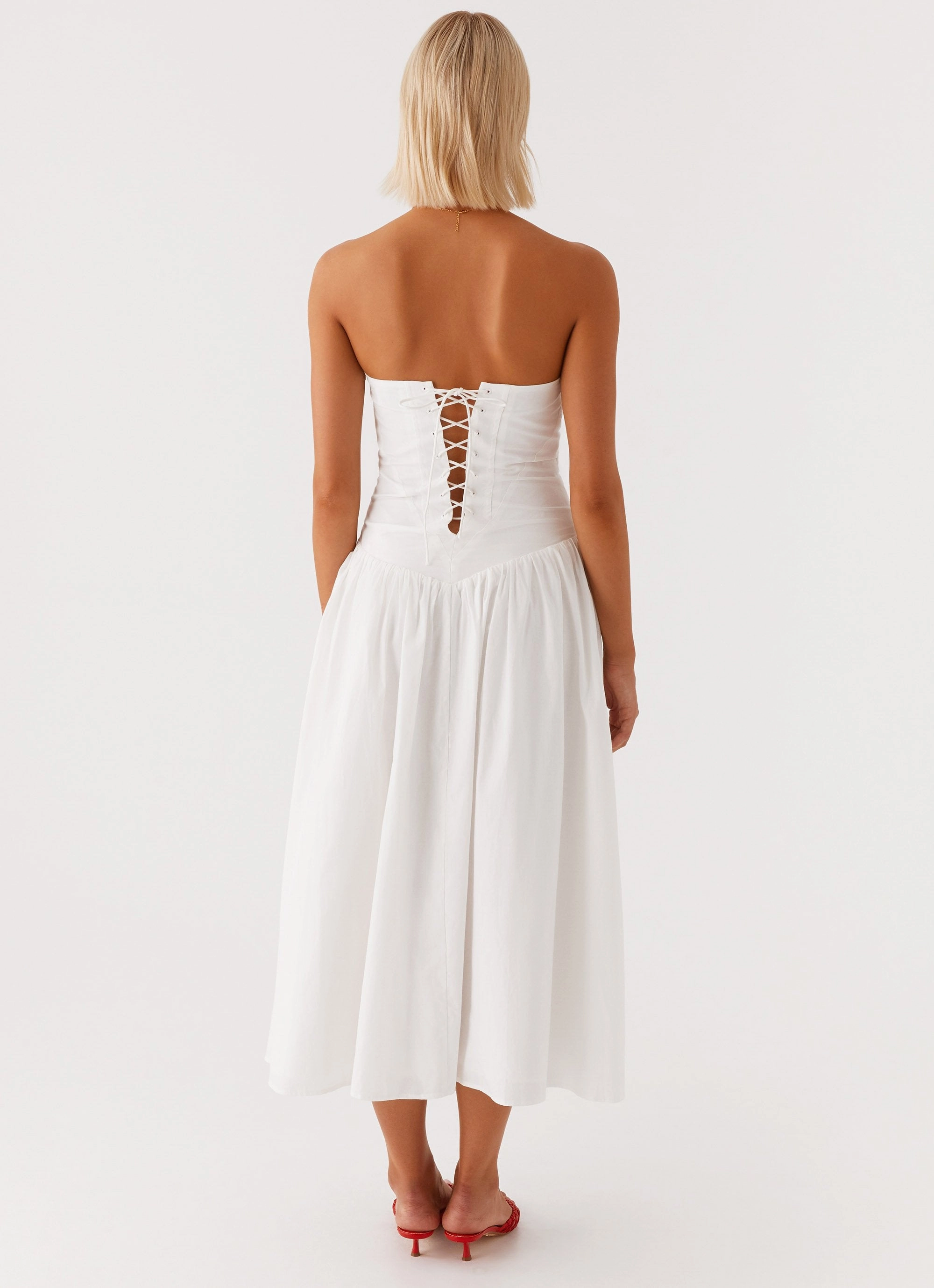 Larnie Midi Dress - White Clean Edge Modest Light