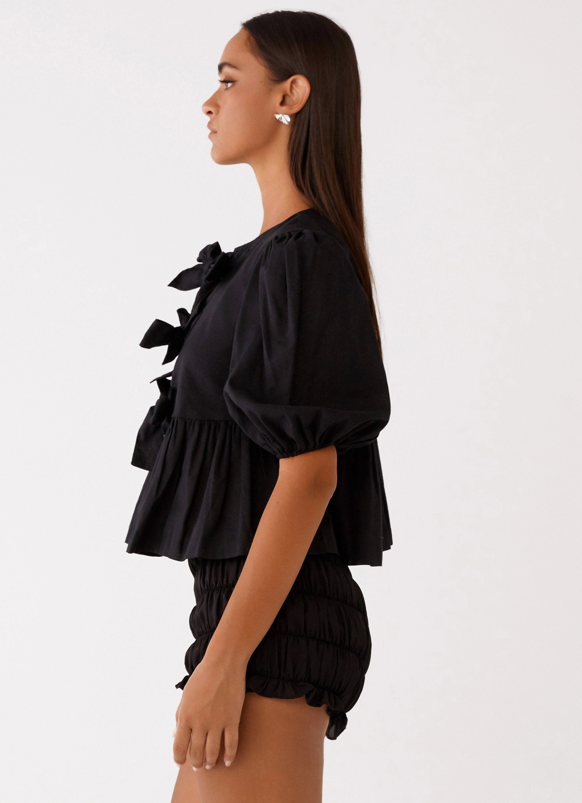 Soft Touch Texture Western Wind Tie Top - Black