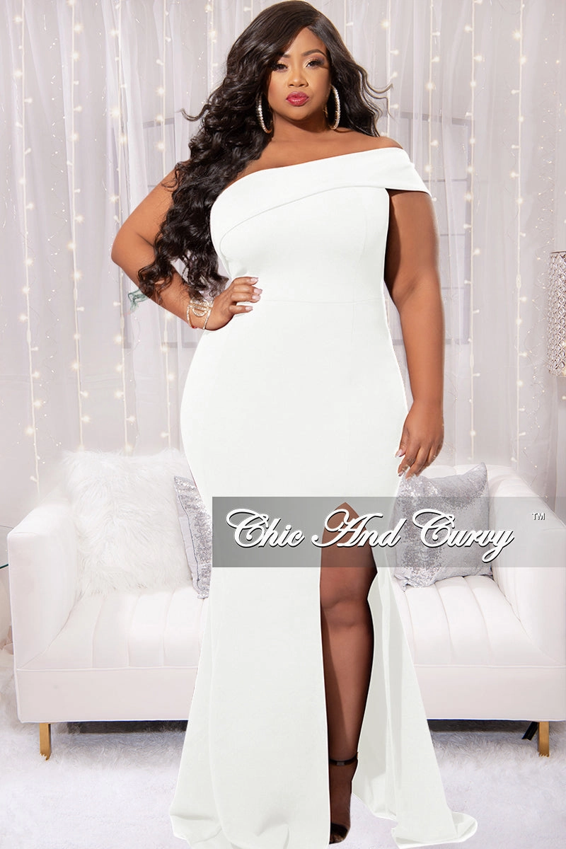 Relaxed Tank HighElasticity Final Sale Plus Size Techno Crepe Off Shoulder, Front Slit , Mermaid Fit Gown in Off White
