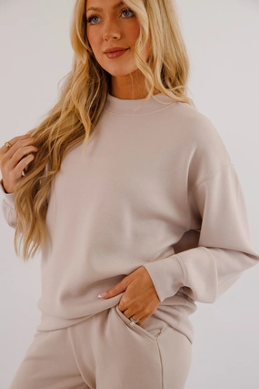 Gathering Miles Pullover-Mocha Cream Anti Static Cloth Blend Relaxed Crew Neck Opening
