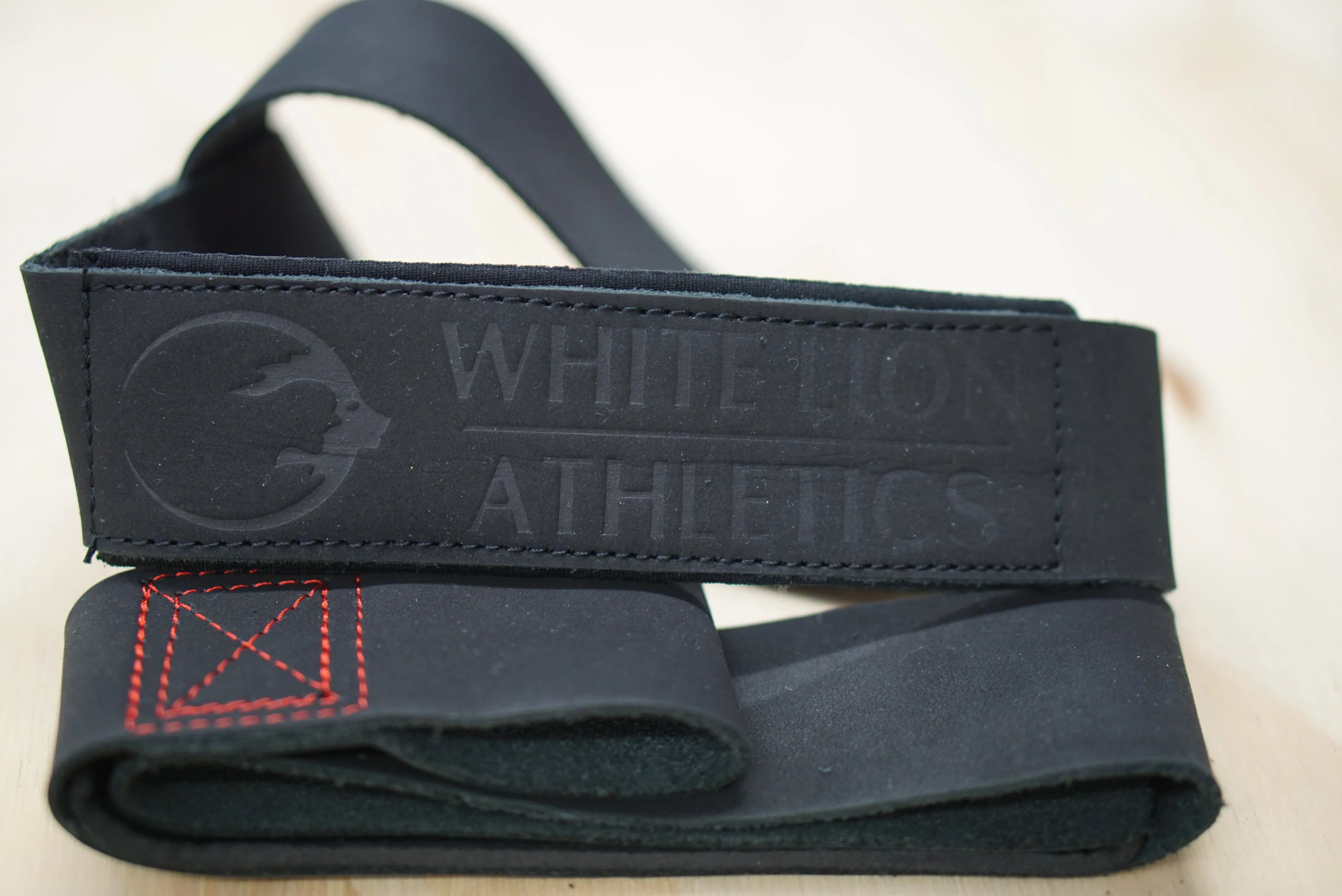 Leather Weightlifting Straps | Black Leather with Neoprene Wrist Padding