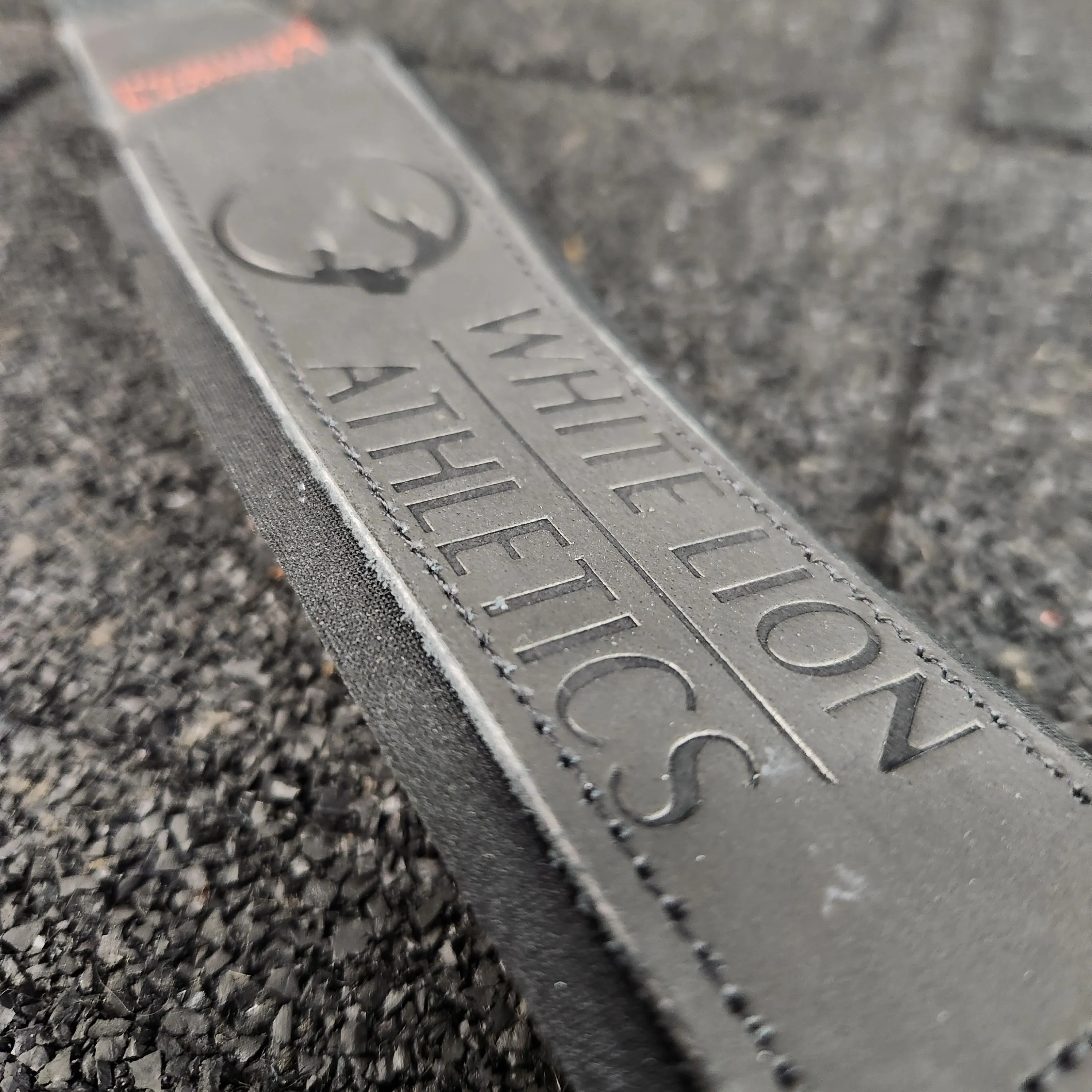 Leather Weightlifting Straps | Black Leather with Neoprene Wrist Padding