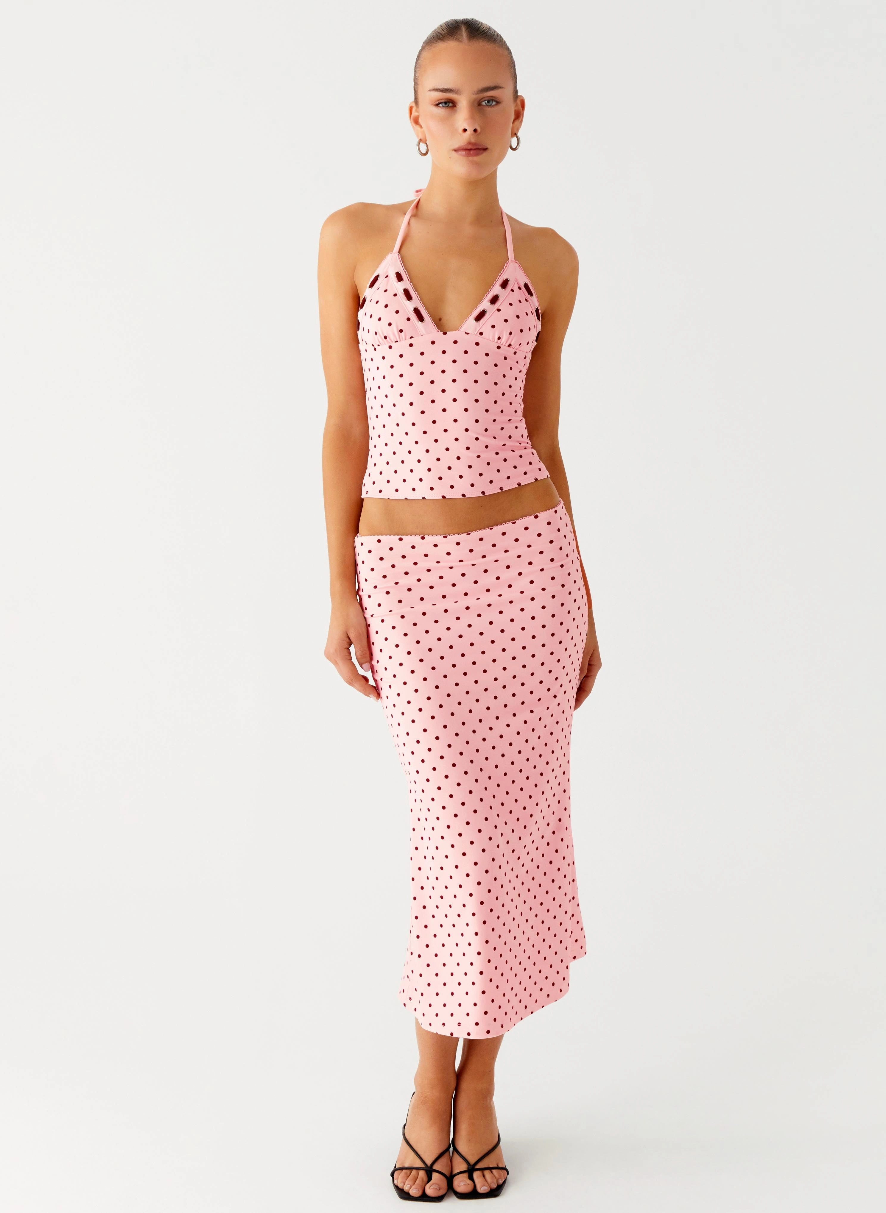 Essential Comfort Durable Material Bahama Low Rise Midi Skirt - Strawberry Dot