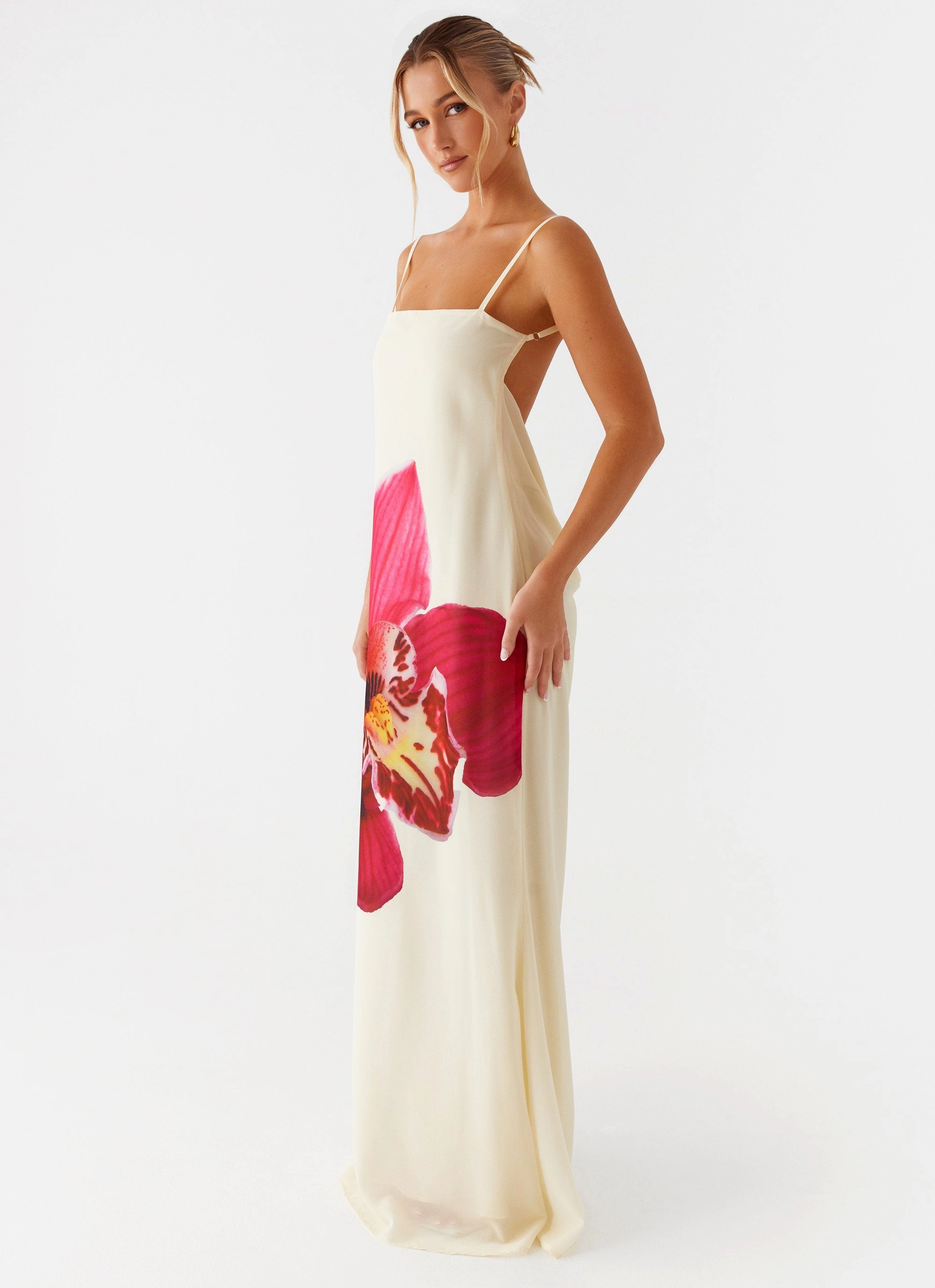 Stylish Waist Fit Affirmation Maxi Dress - Yellow