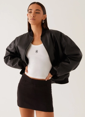 Wrinkle Free Material Lincoln Bomber Jacket - Black