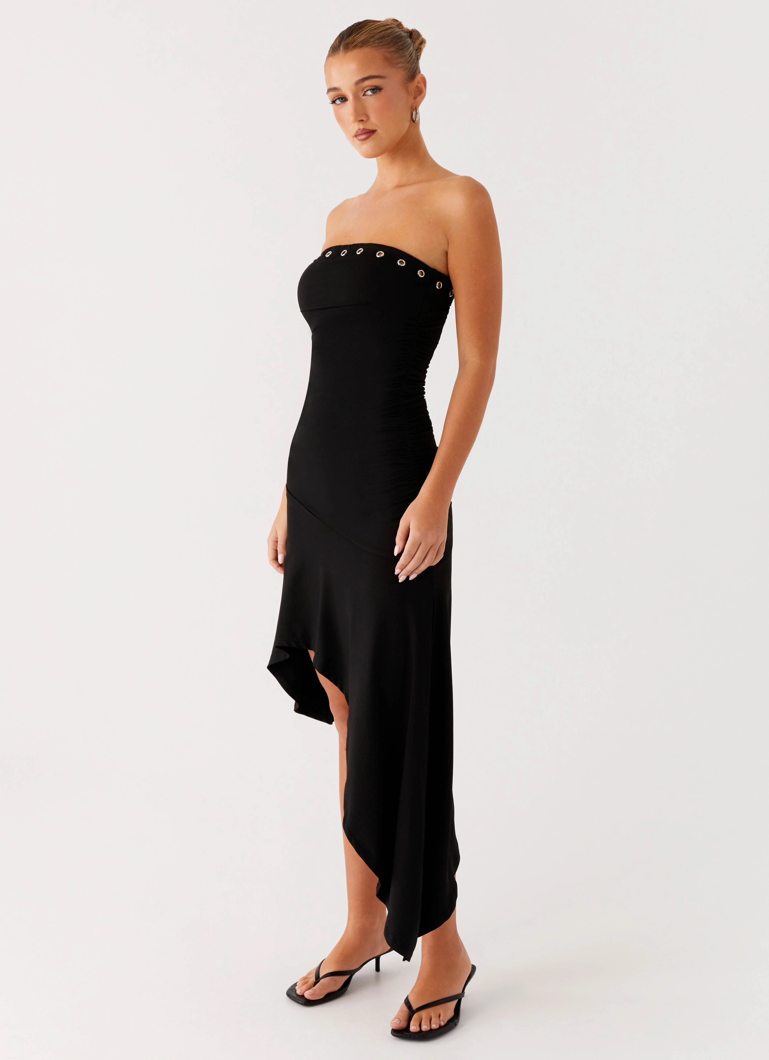 Unapologetic Midi Dress - Black Versatile Fit Elegant Charm