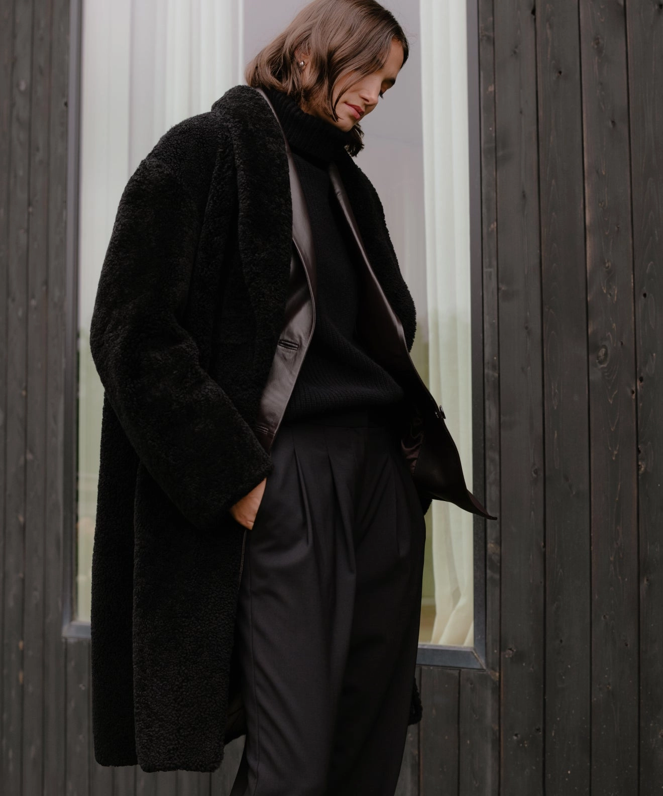 Softshell Construction Long Shearling Yves Shawl Coat