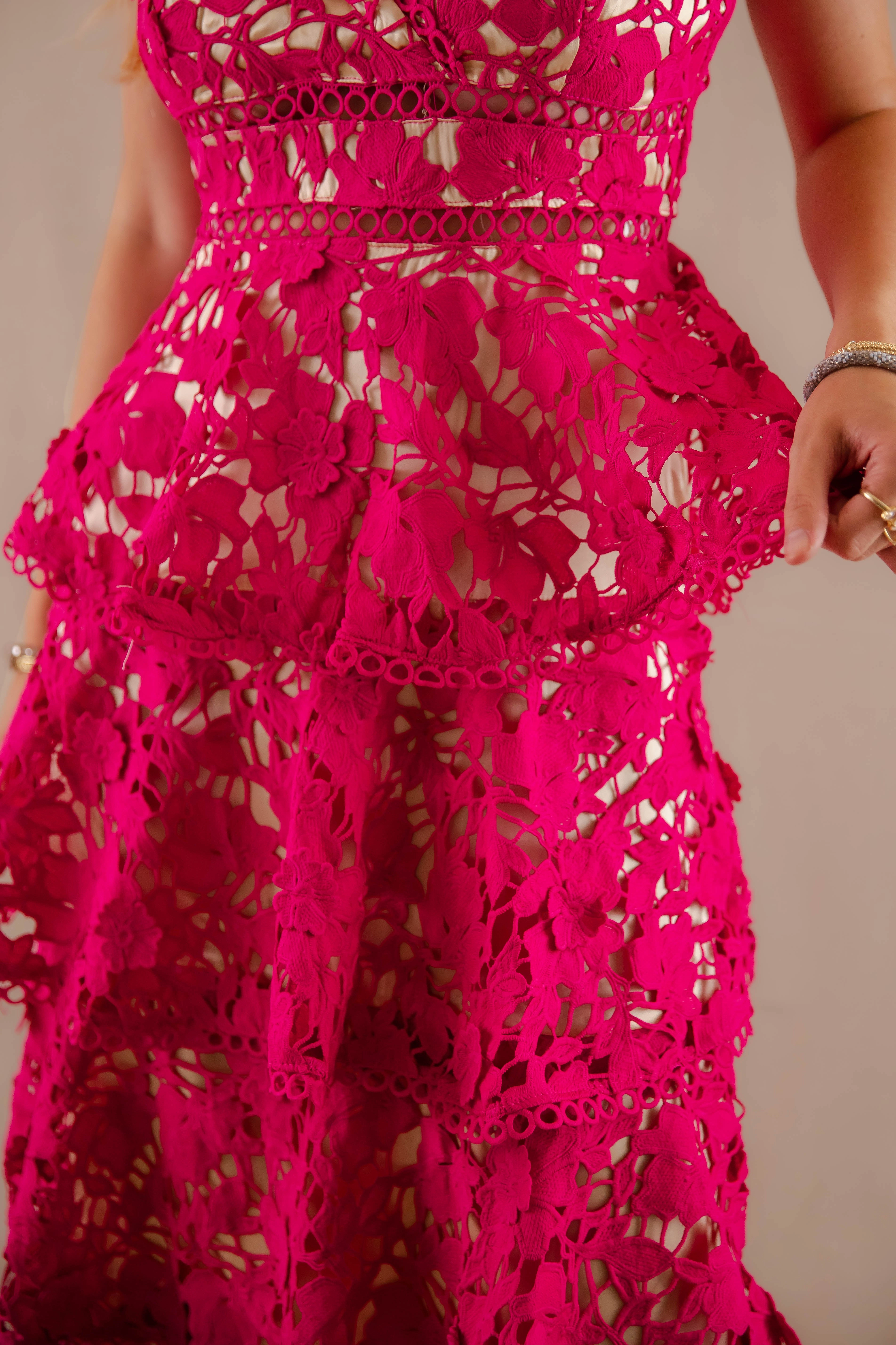 Mood Look Active Outfit Love Grows Here Midi Dress-Magenta