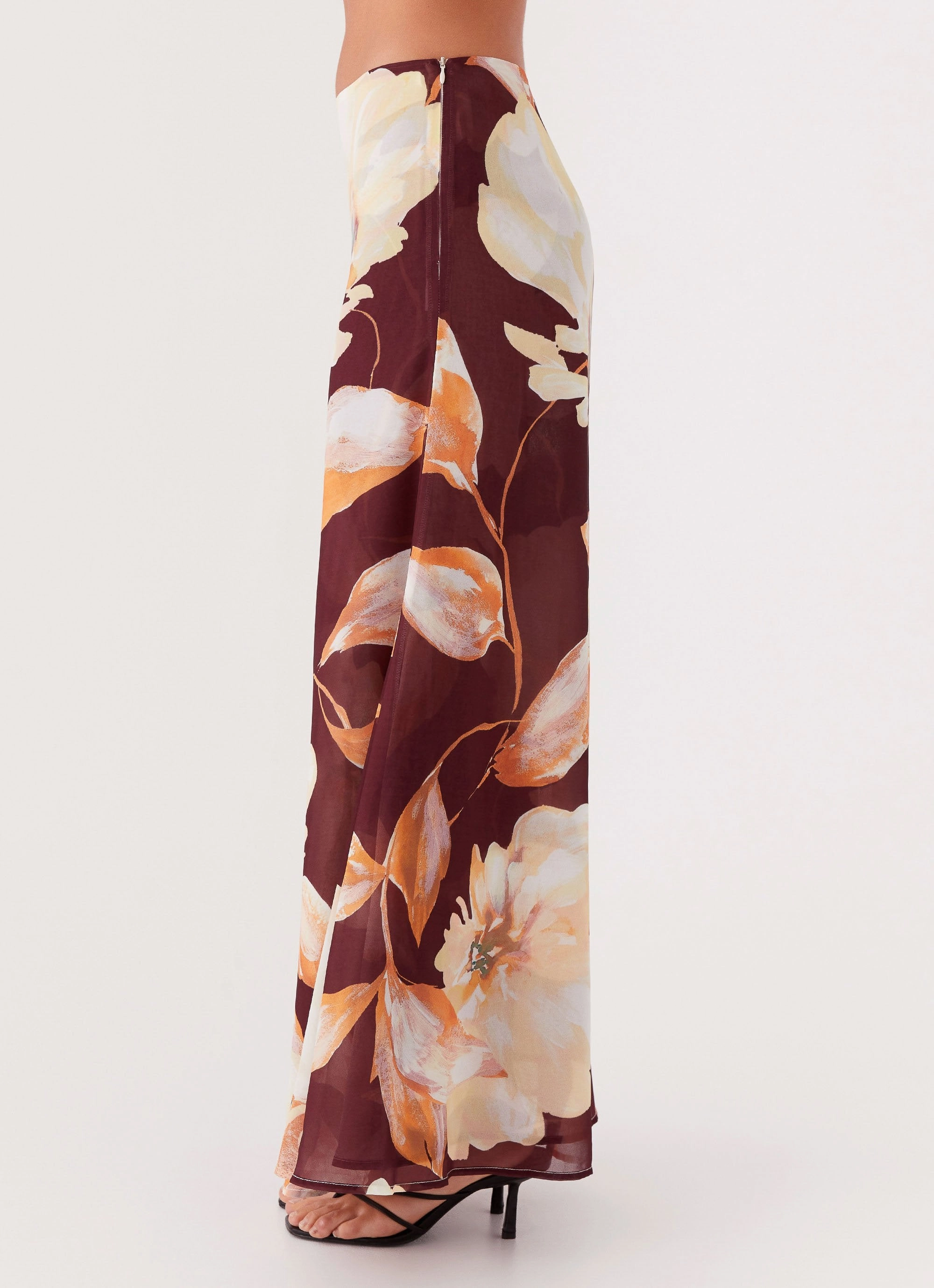 Comfortable Stretch Camellia Maxi Skirt - Brown Floral