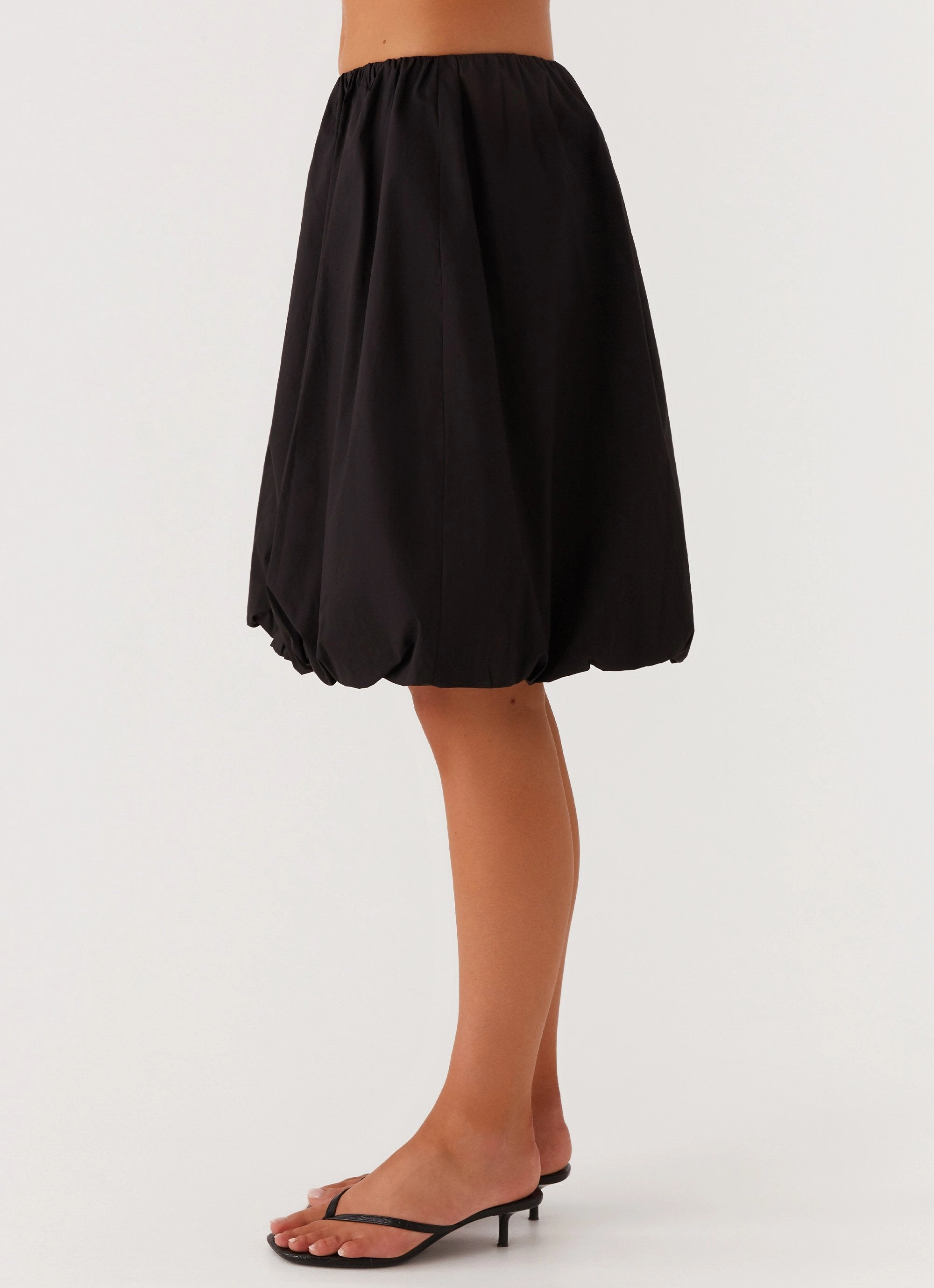 Non Bulk Side slits Make Way Bubble Midi Skirt - Black