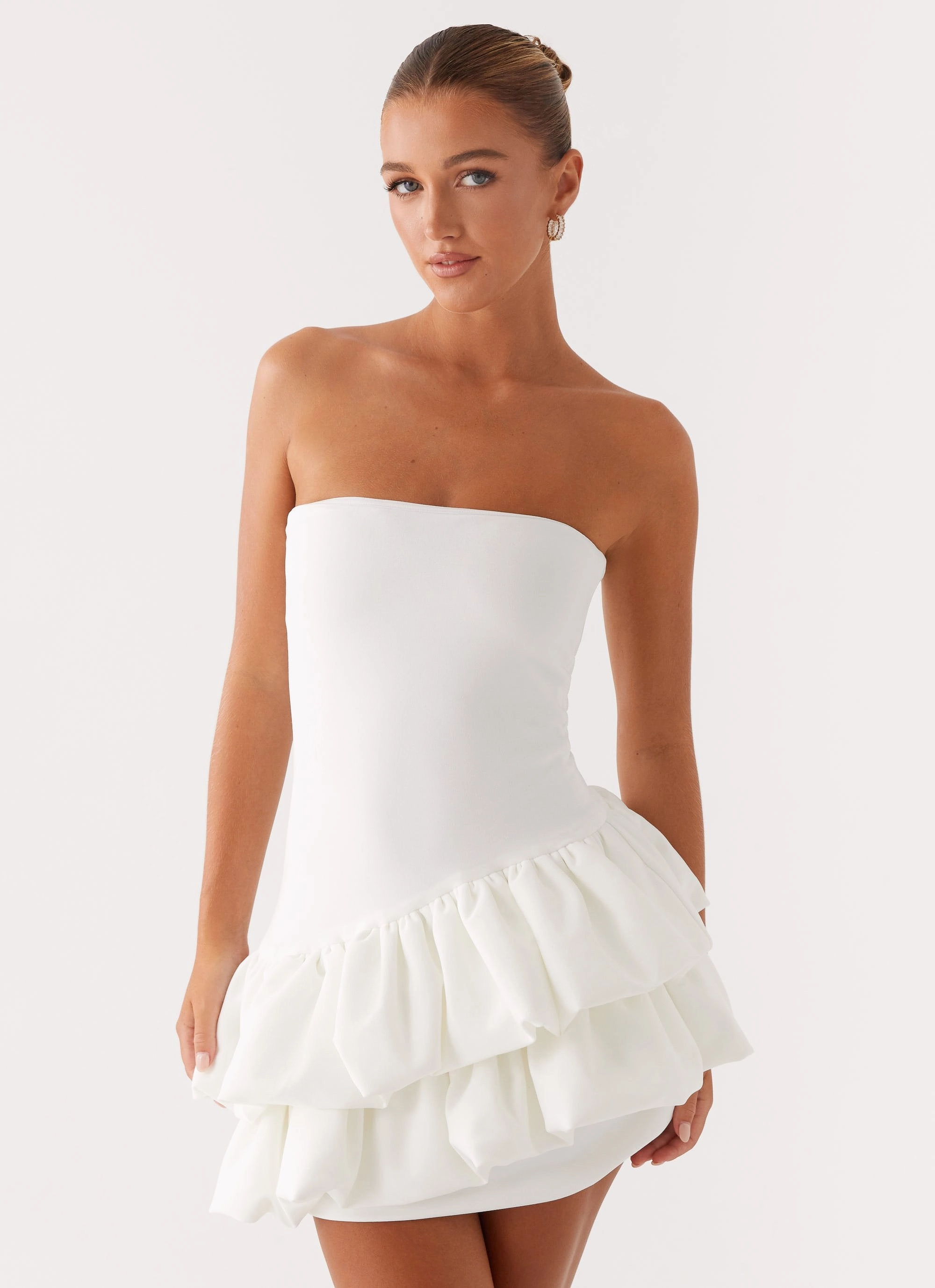 Marie Mini Dress - White Autumn-Season Smart Waistband Design