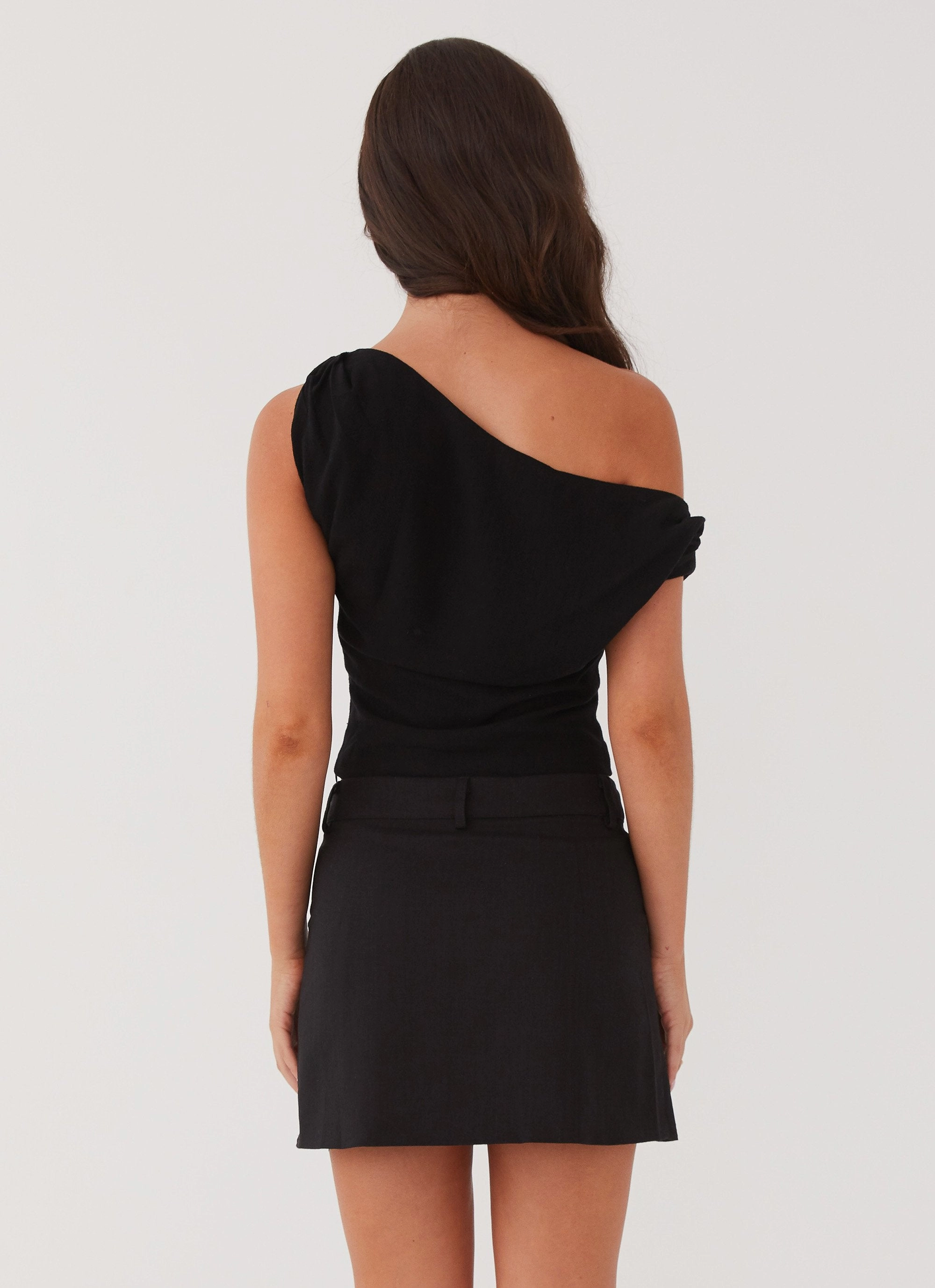 Marissa Linen One Shoulder Top - Black Elegant Cut