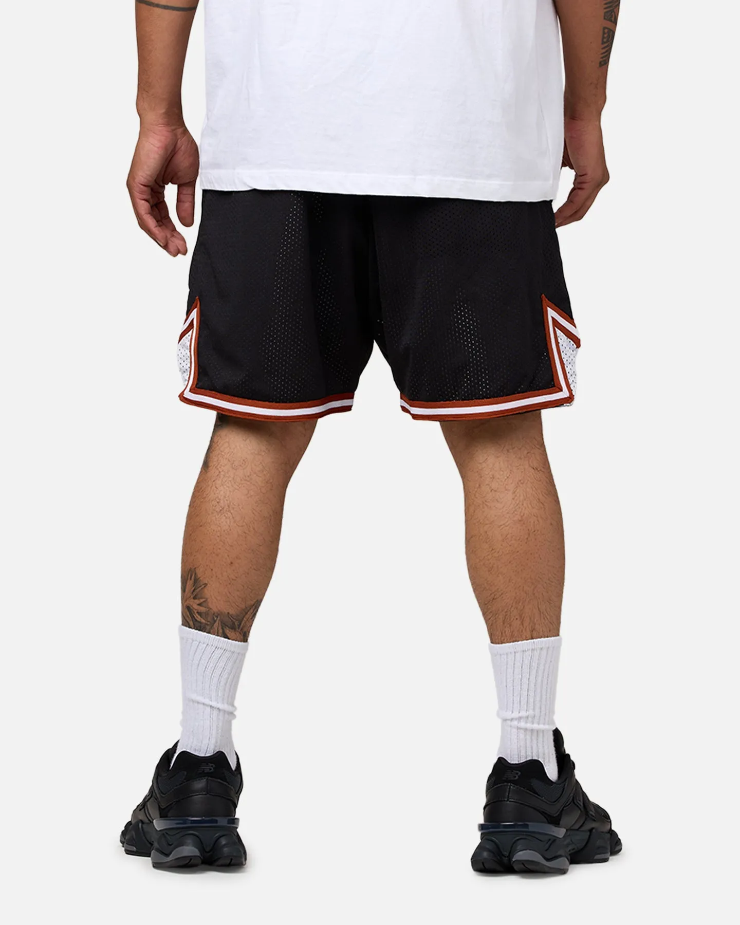 Market Dulldogs Mesh Shorts Black