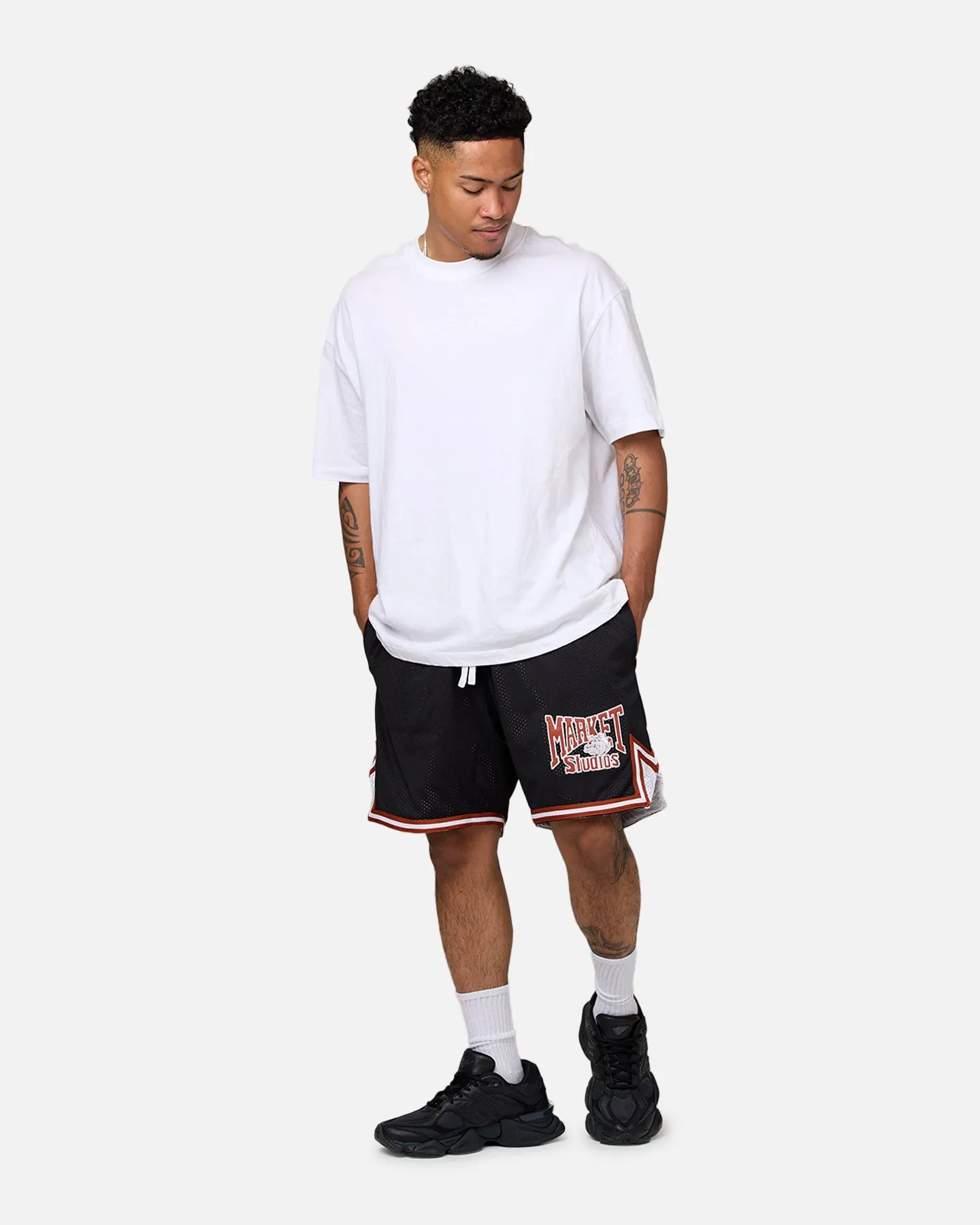 Market Dulldogs Mesh Shorts Black