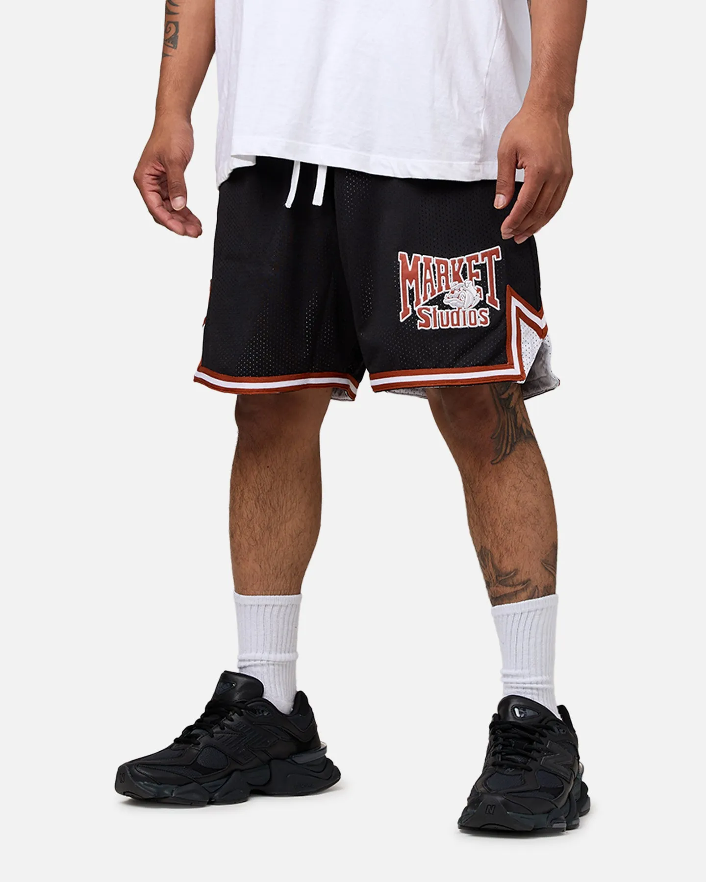 Market Dulldogs Mesh Shorts Black