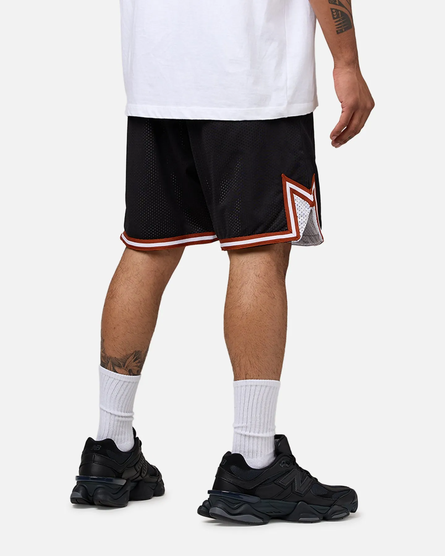 Market Dulldogs Mesh Shorts Black