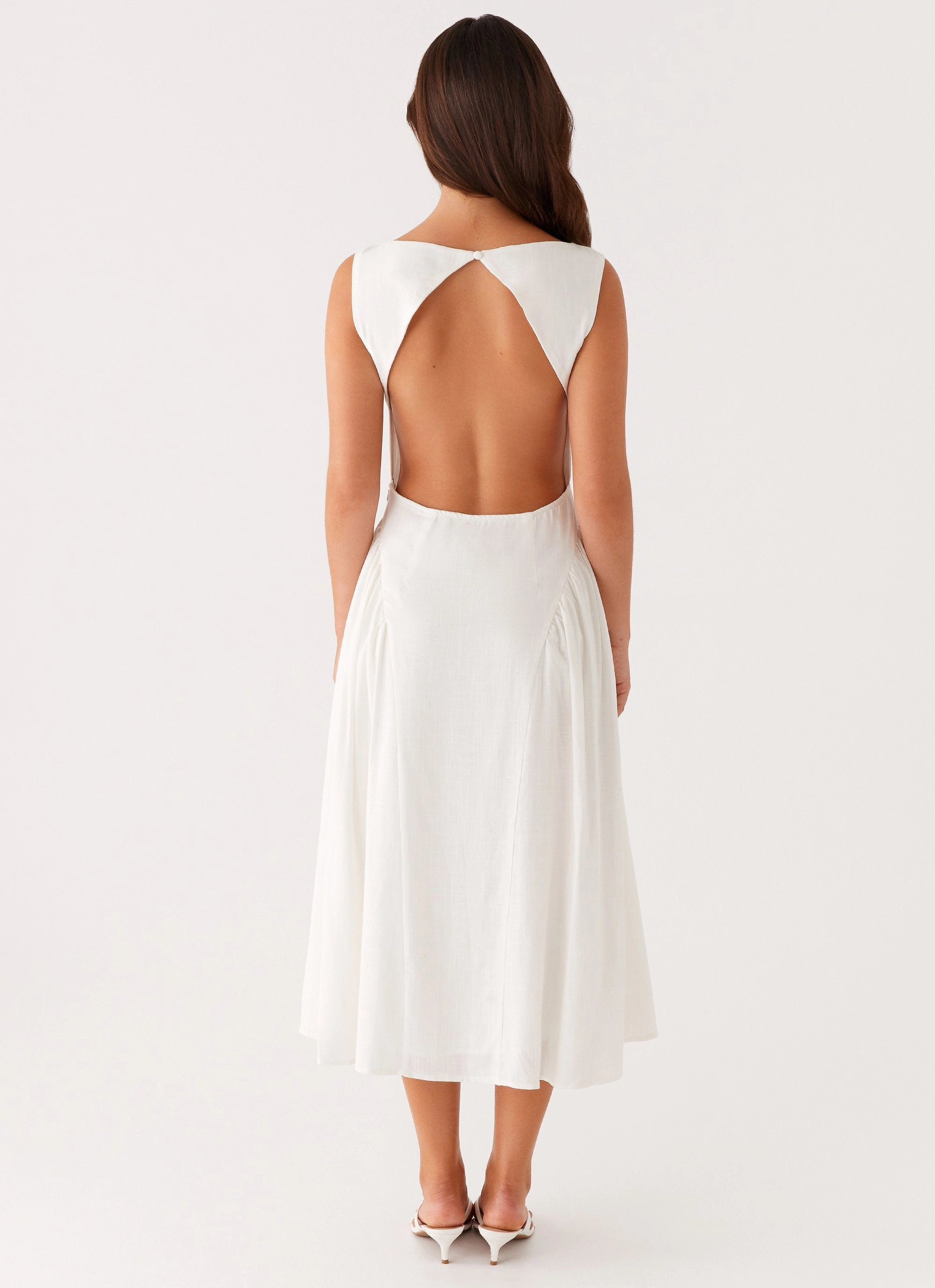 Urban Look Neutral Look Maylah Midi Dress - White