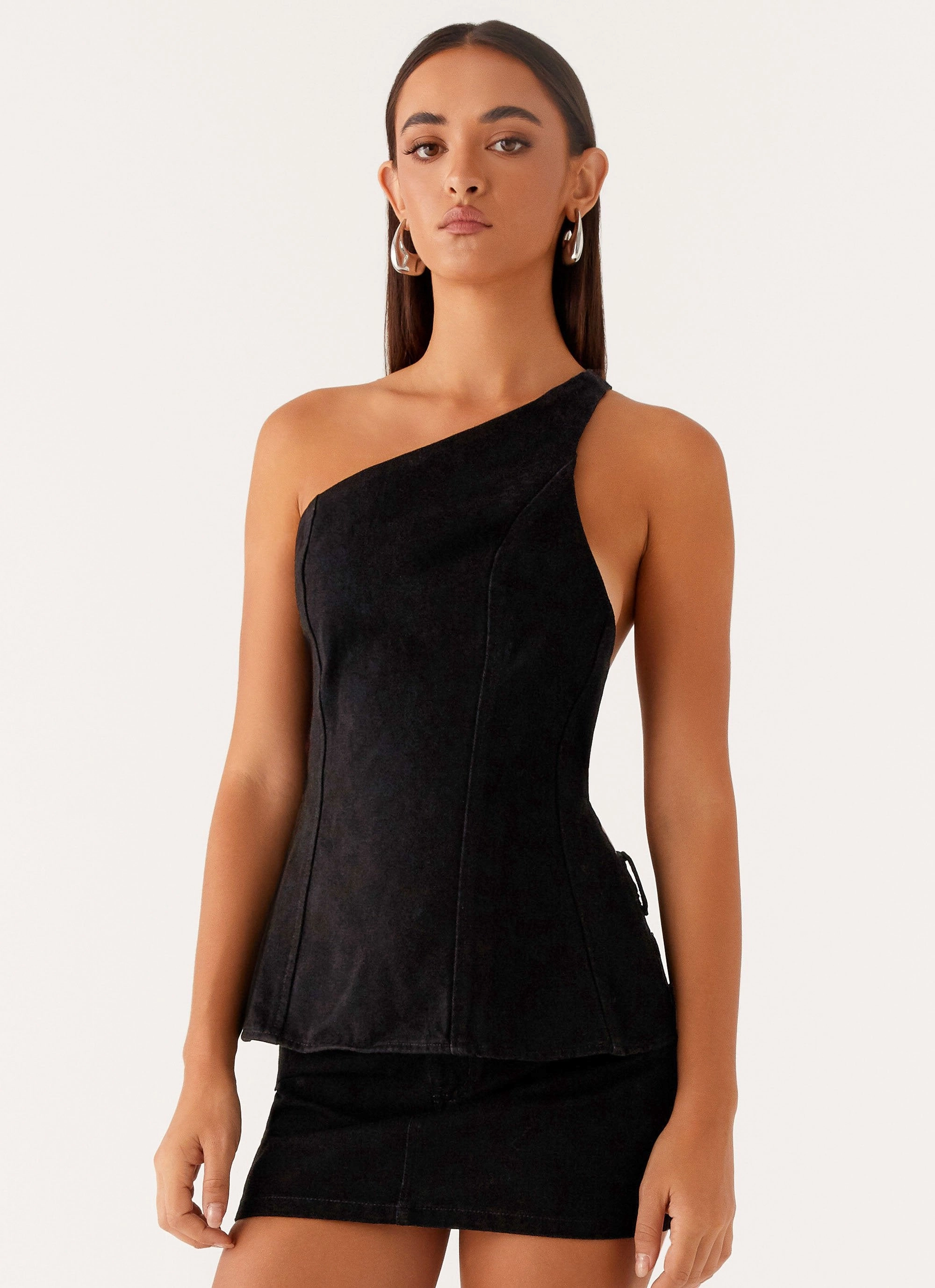 Movement Support Maysa Low Rise Mini Skirt - Black