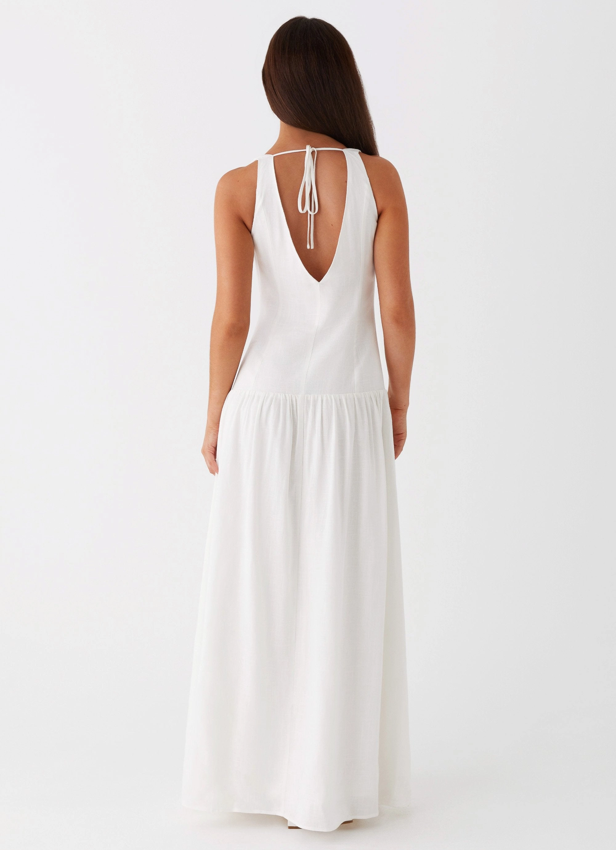 Meggie Linen Maxi Dress - White Shine Moment Fashionable Style