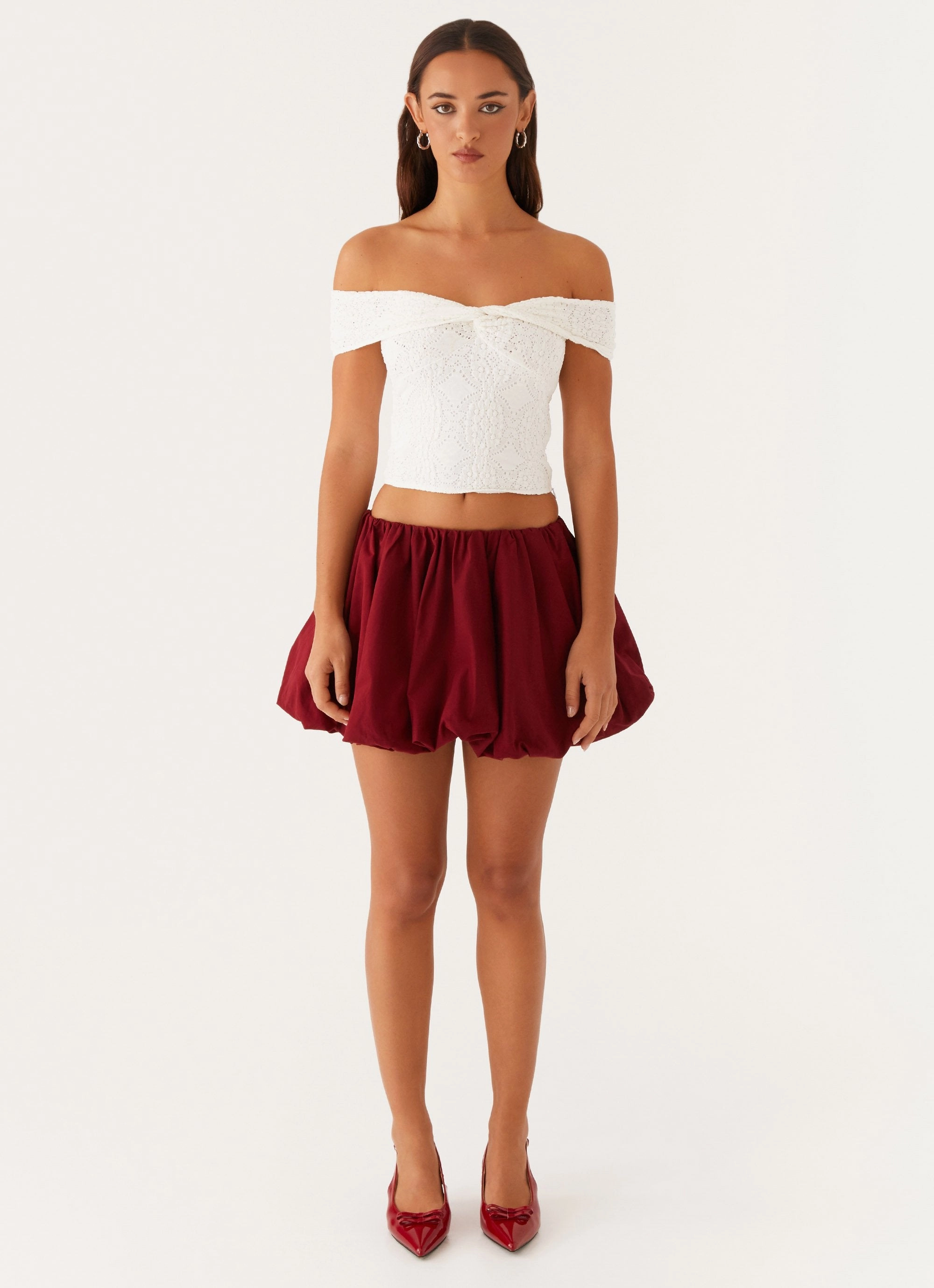 SeamFreeShoulder Active Wear Meryll Twist Top - White