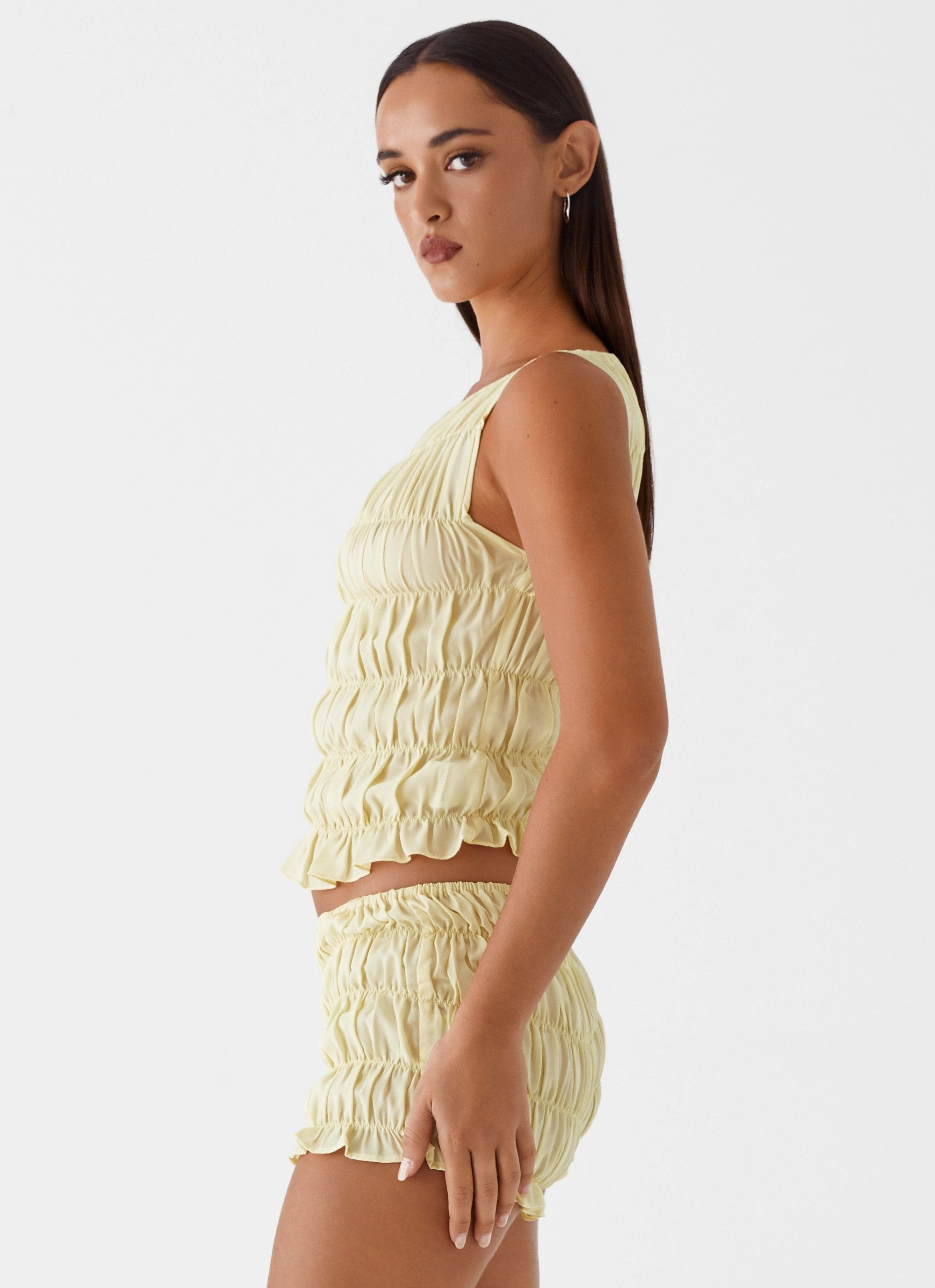 ErgonomicSleeves Activewear Top Messina Ruched Tank Top - Yellow