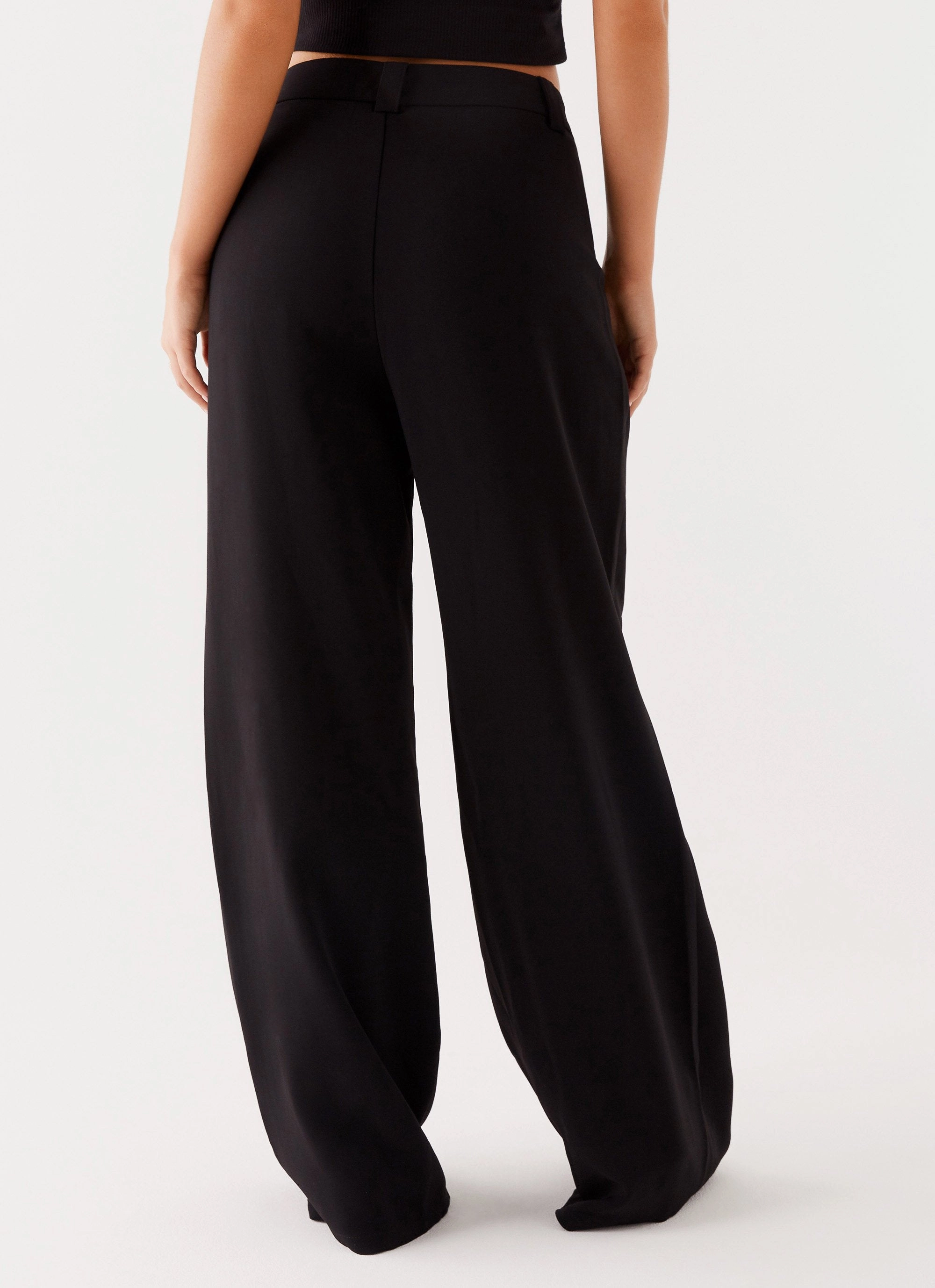 Minimalist Design Performance Ready Midnight City Suit Pants - Black