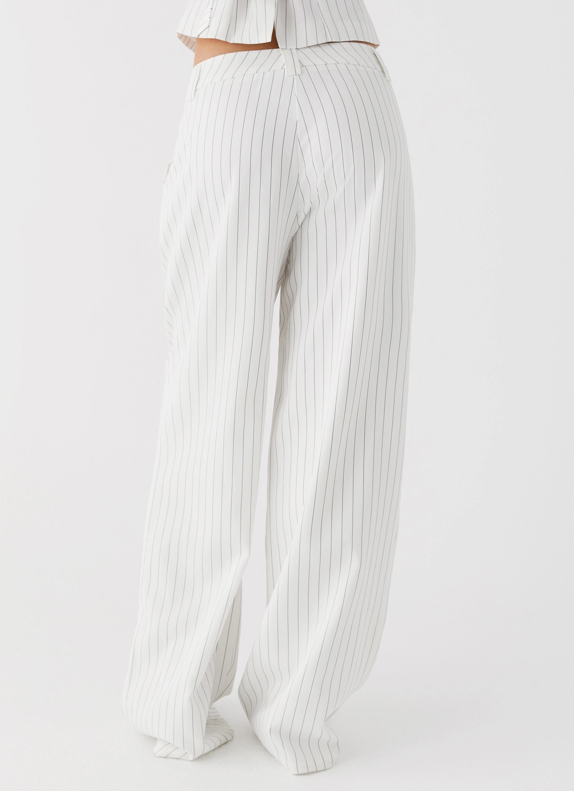 Performance Wear Soft and Light Midnight City Suit Pants - White Pinstripe
